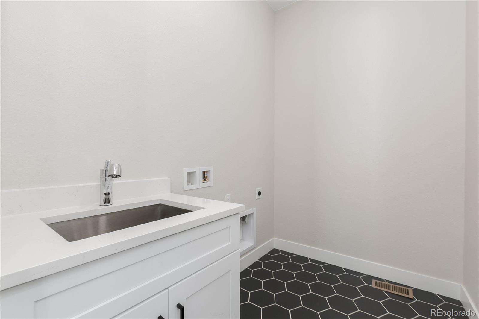 MLS Image #6 for 5835  gianna drive,timnath, Colorado