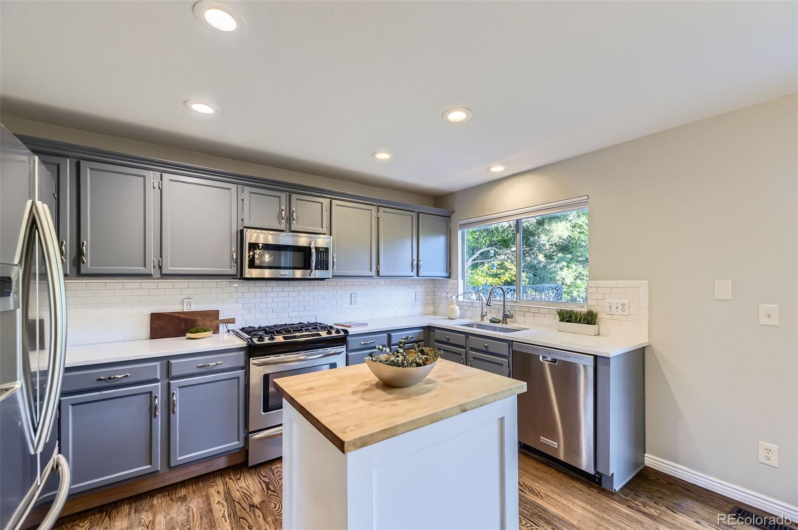 MLS Image #5 for 5645 s himalaya way,centennial, Colorado