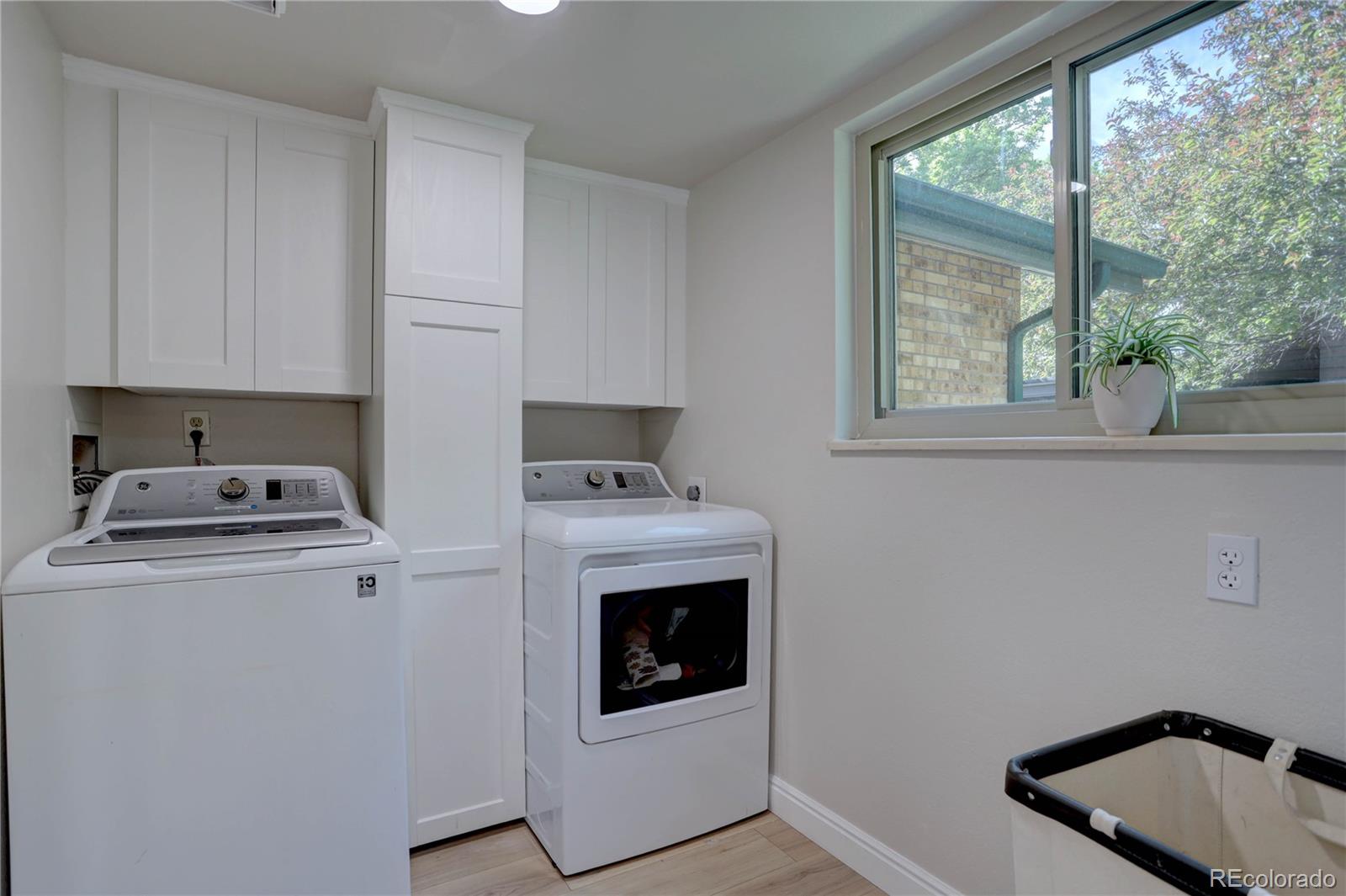 MLS Image #12 for 8043 s zephyr street,littleton, Colorado