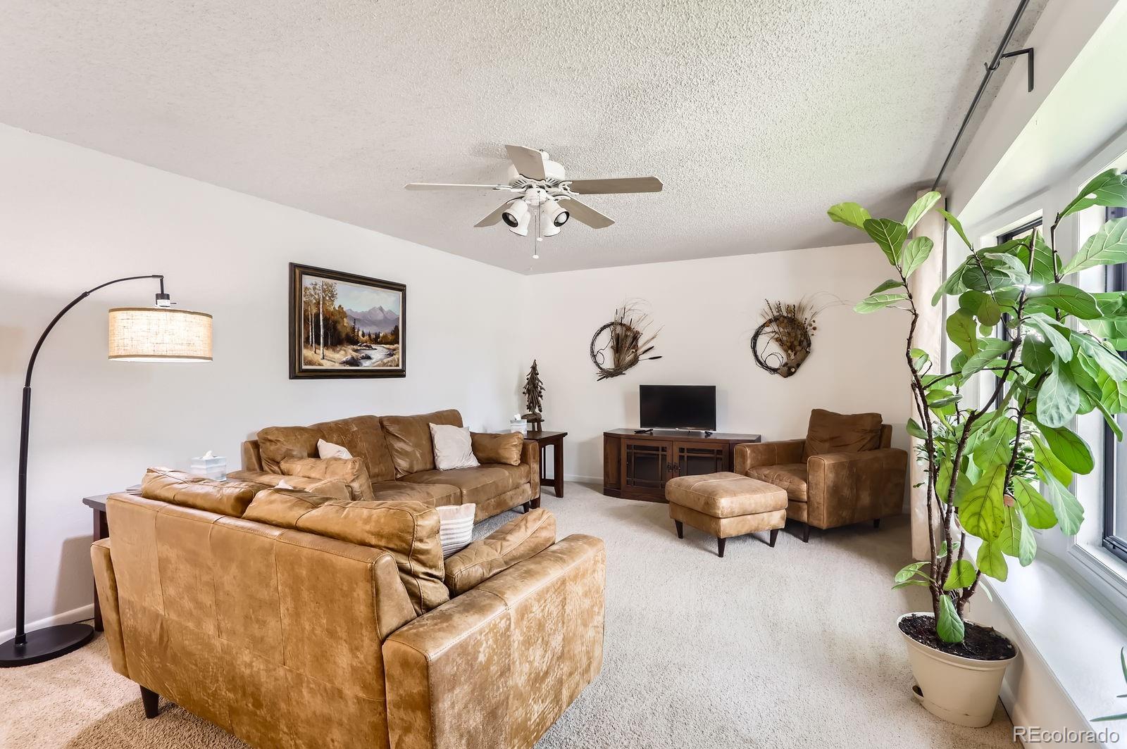 MLS Image #3 for 2310  squires court,longmont, Colorado