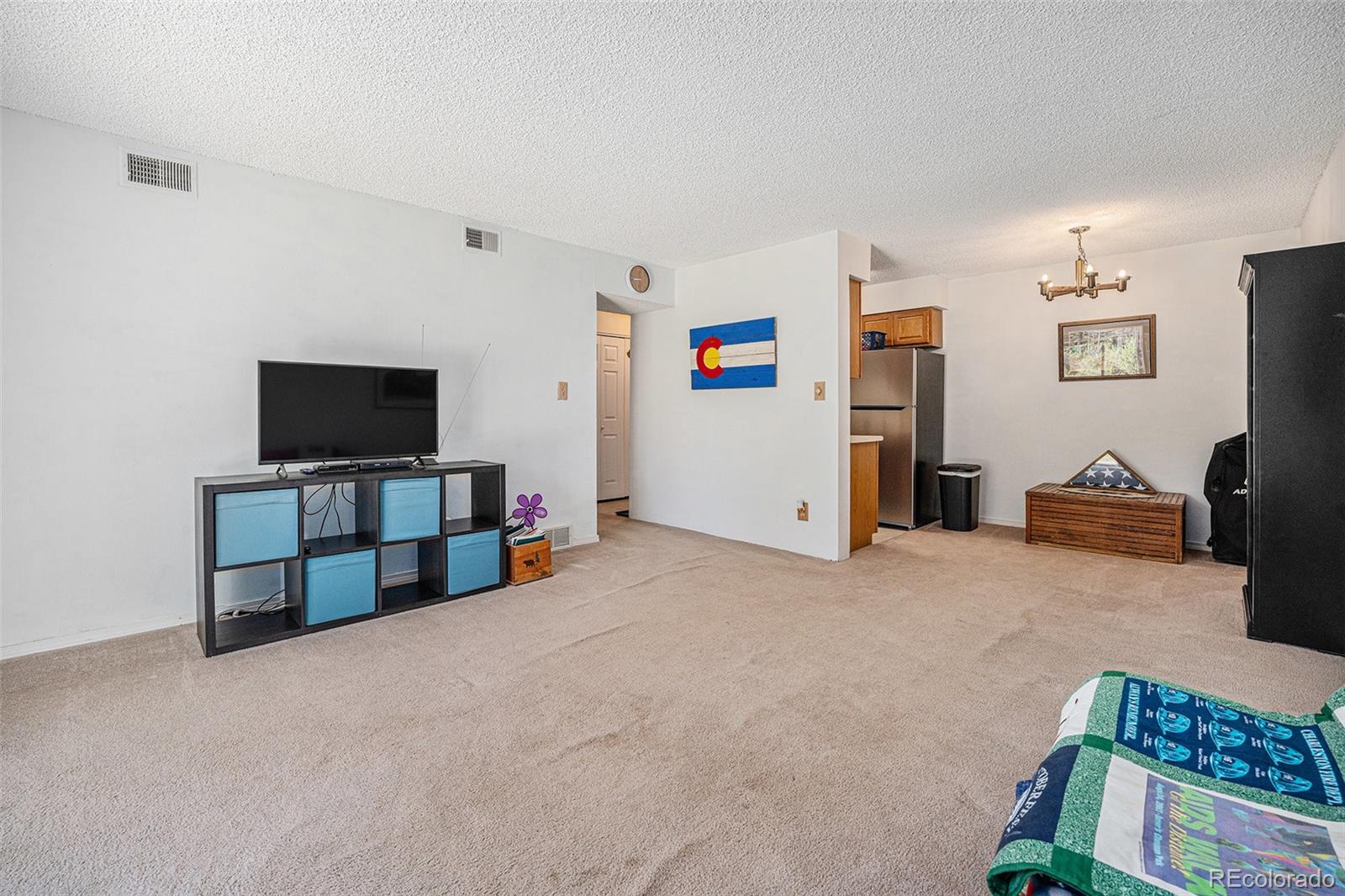 MLS Image #4 for 309 e highline circle 102,centennial, Colorado