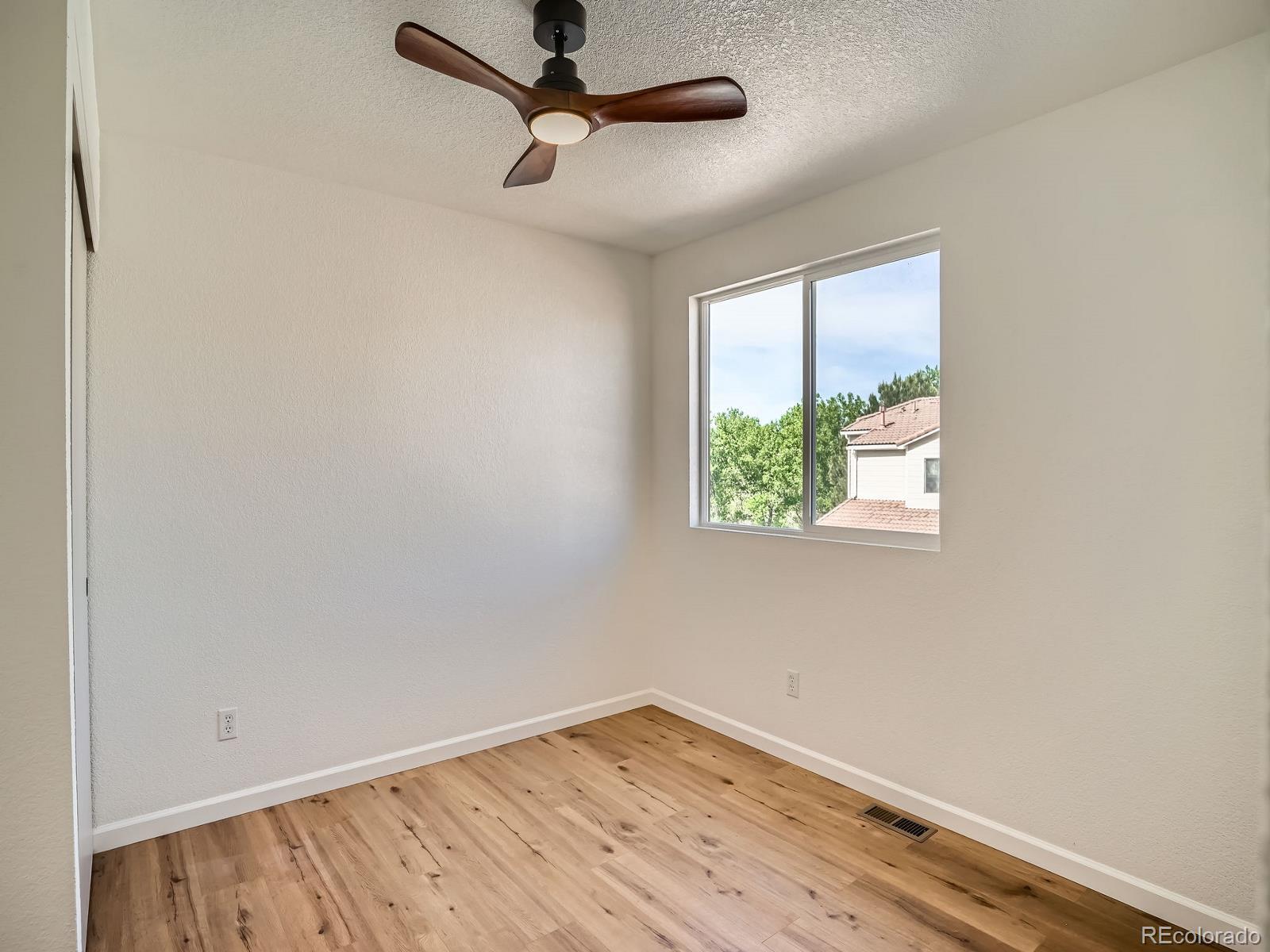 MLS Image #21 for 21472 e 46th avenue,denver, Colorado