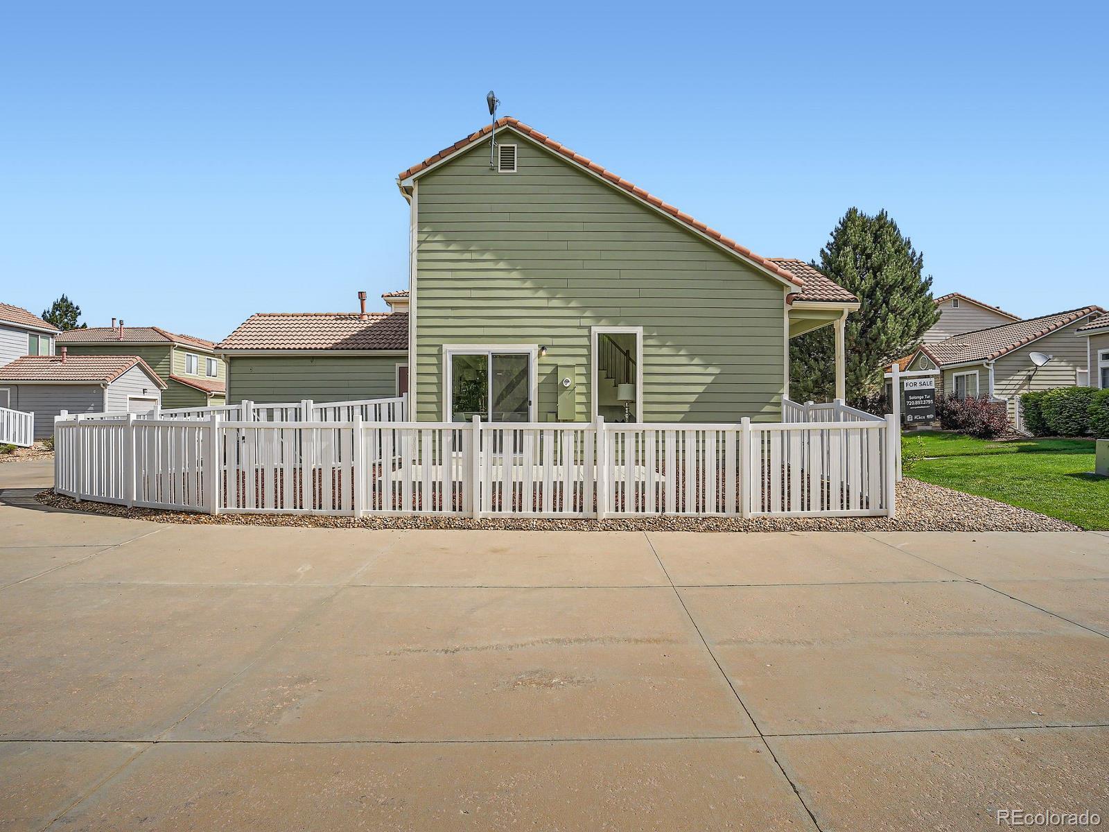 MLS Image #25 for 21472 e 46th avenue,denver, Colorado