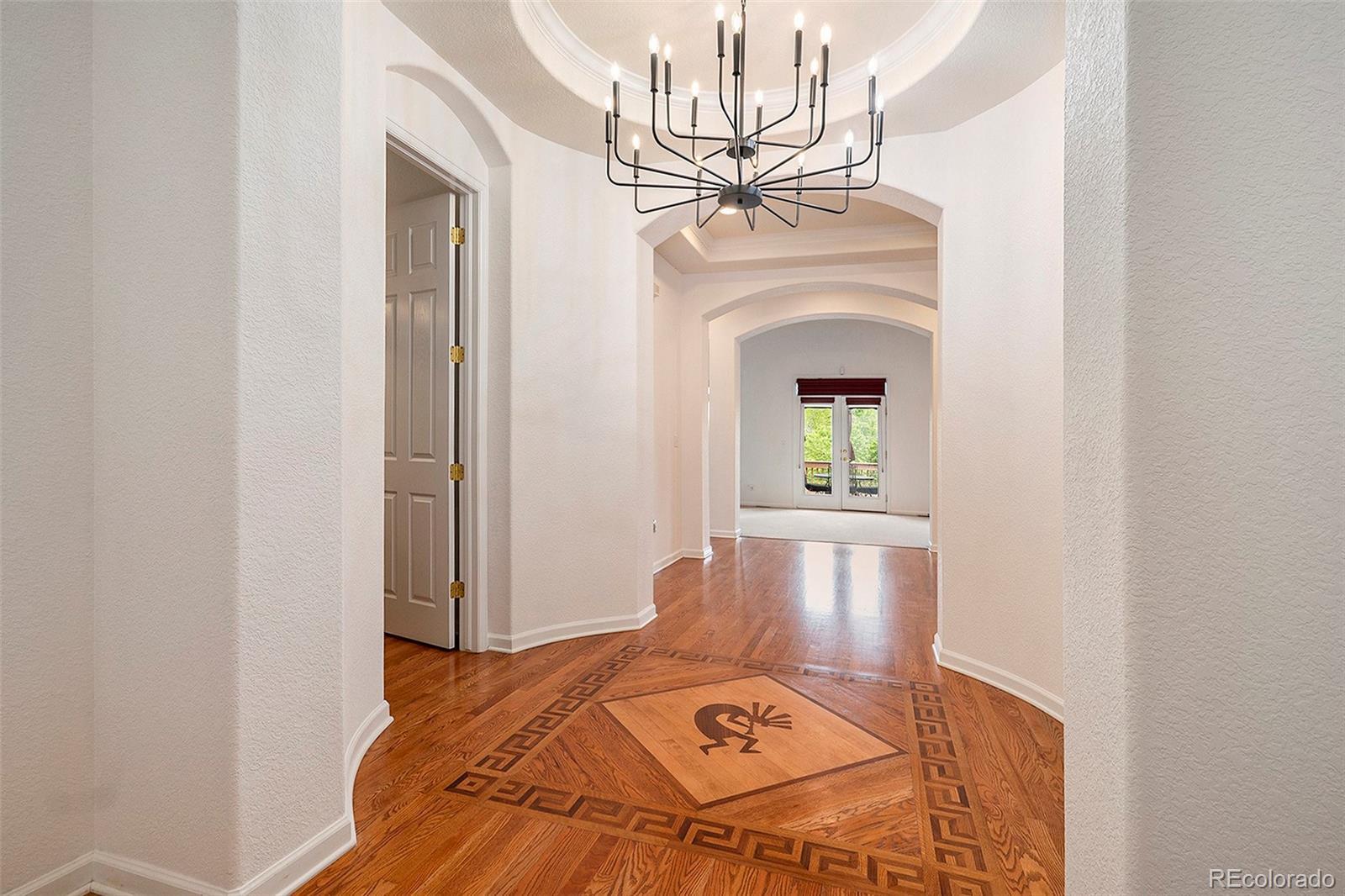 MLS Image #4 for 5924 s kittredge street,centennial, Colorado
