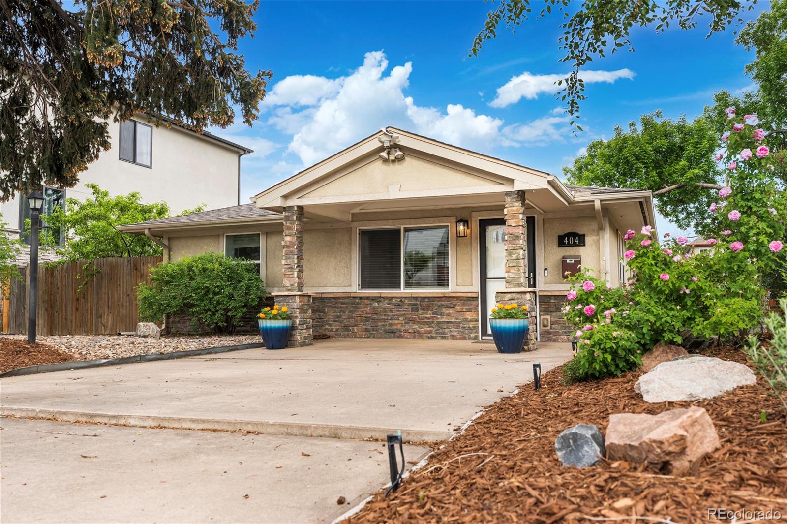 MLS Image #2 for 404 s jasmine street,denver, Colorado