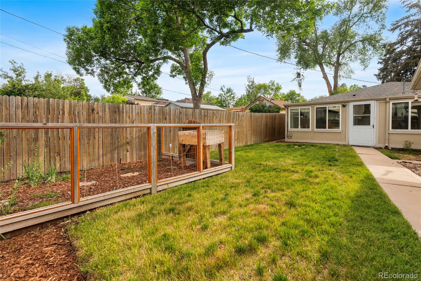 MLS Image #29 for 404 s jasmine street,denver, Colorado