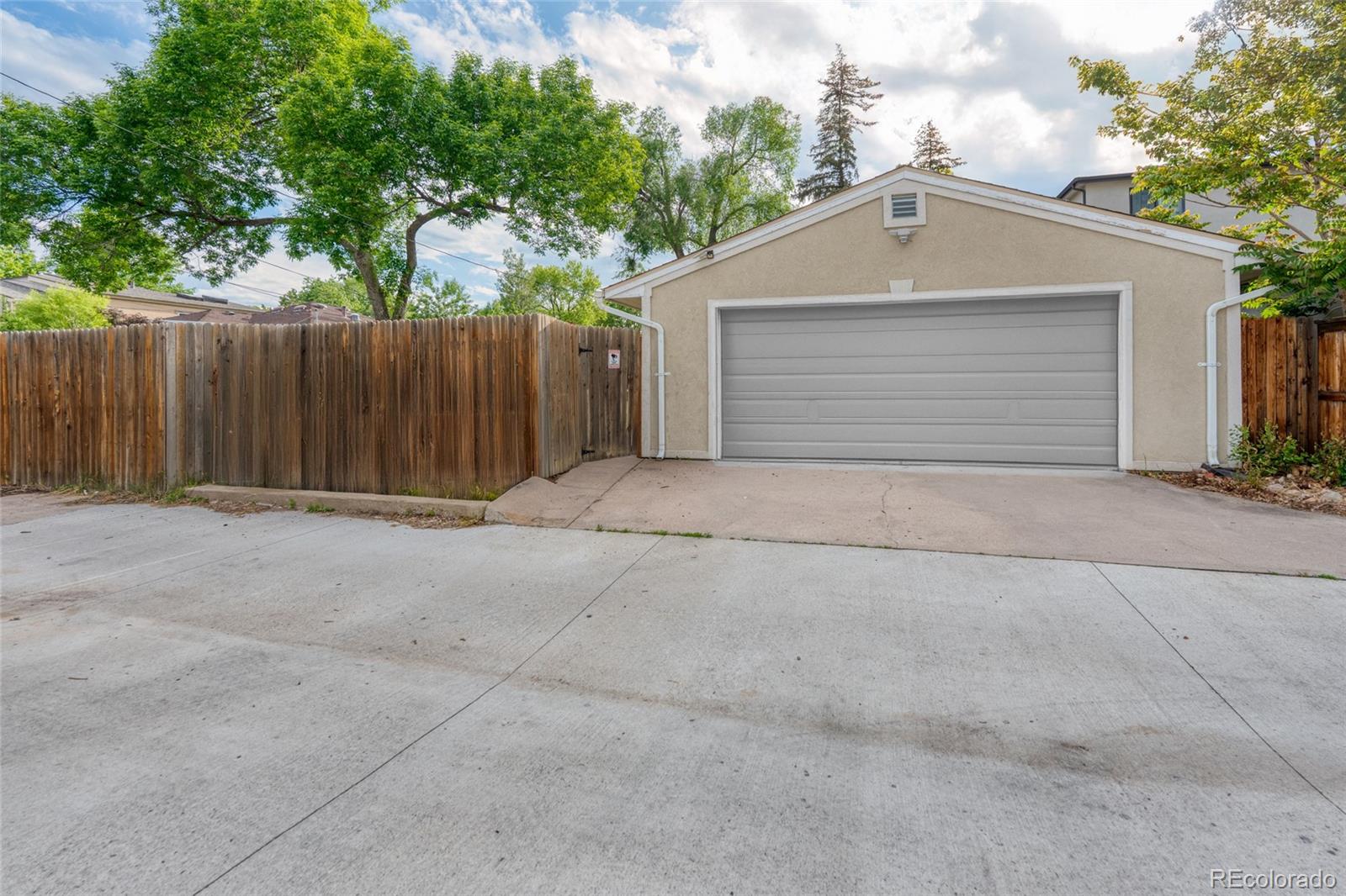 MLS Image #35 for 404 s jasmine street,denver, Colorado
