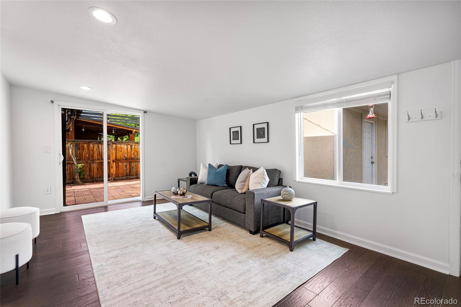MLS Image #7 for 404 s jasmine street,denver, Colorado