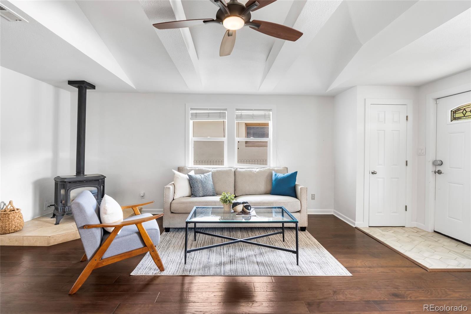 MLS Image #9 for 404 s jasmine street,denver, Colorado