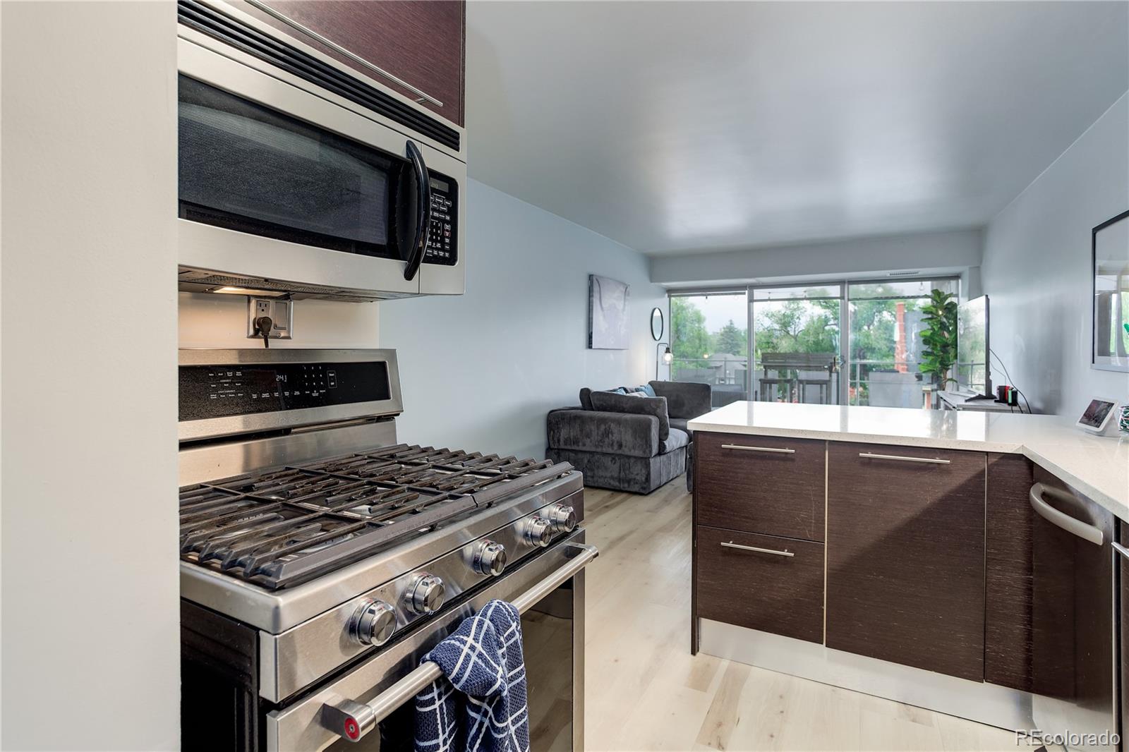 MLS Image #7 for 800 n washington street,denver, Colorado