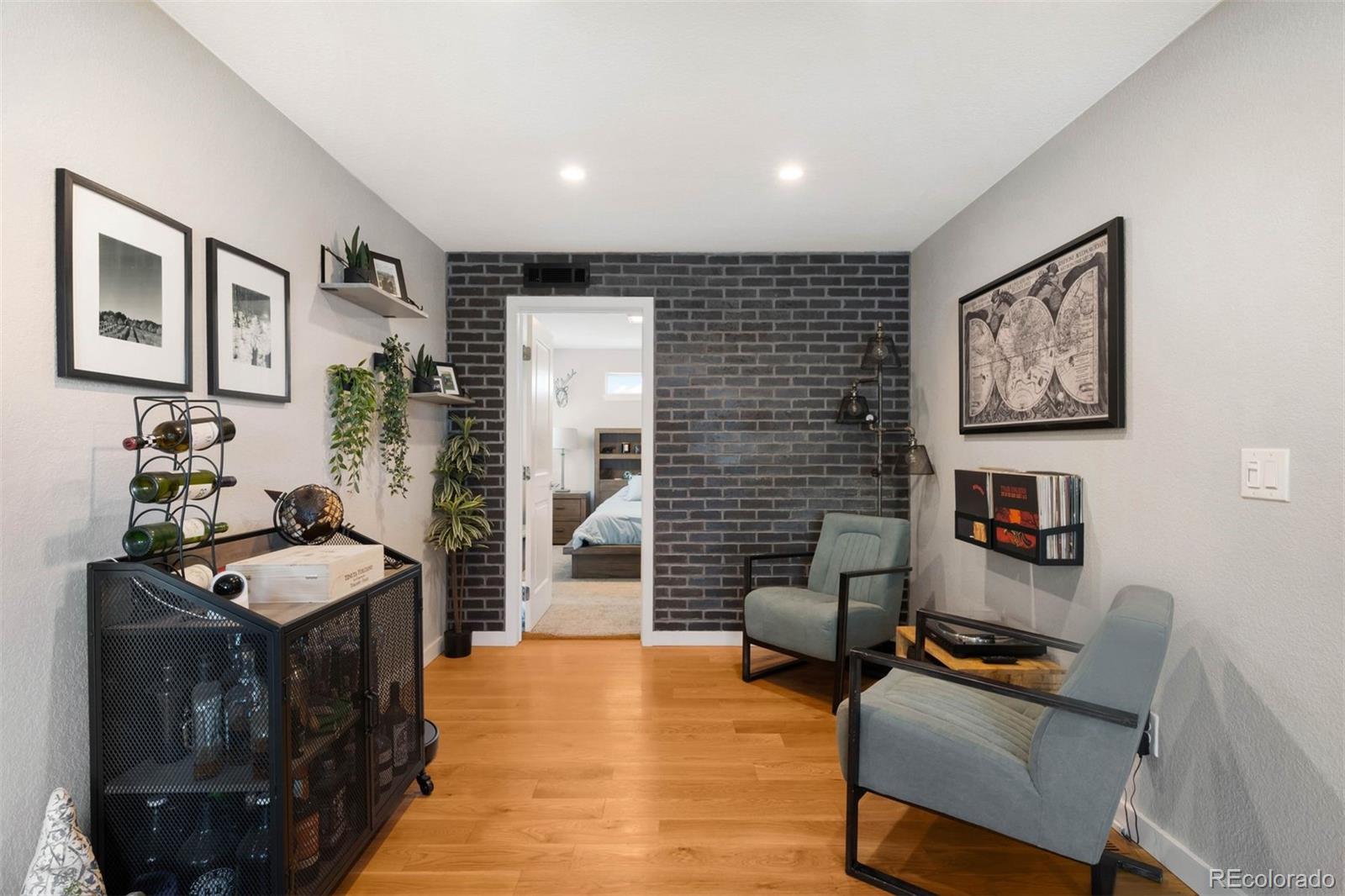 MLS Image #10 for 5125  umatilla street,denver, Colorado