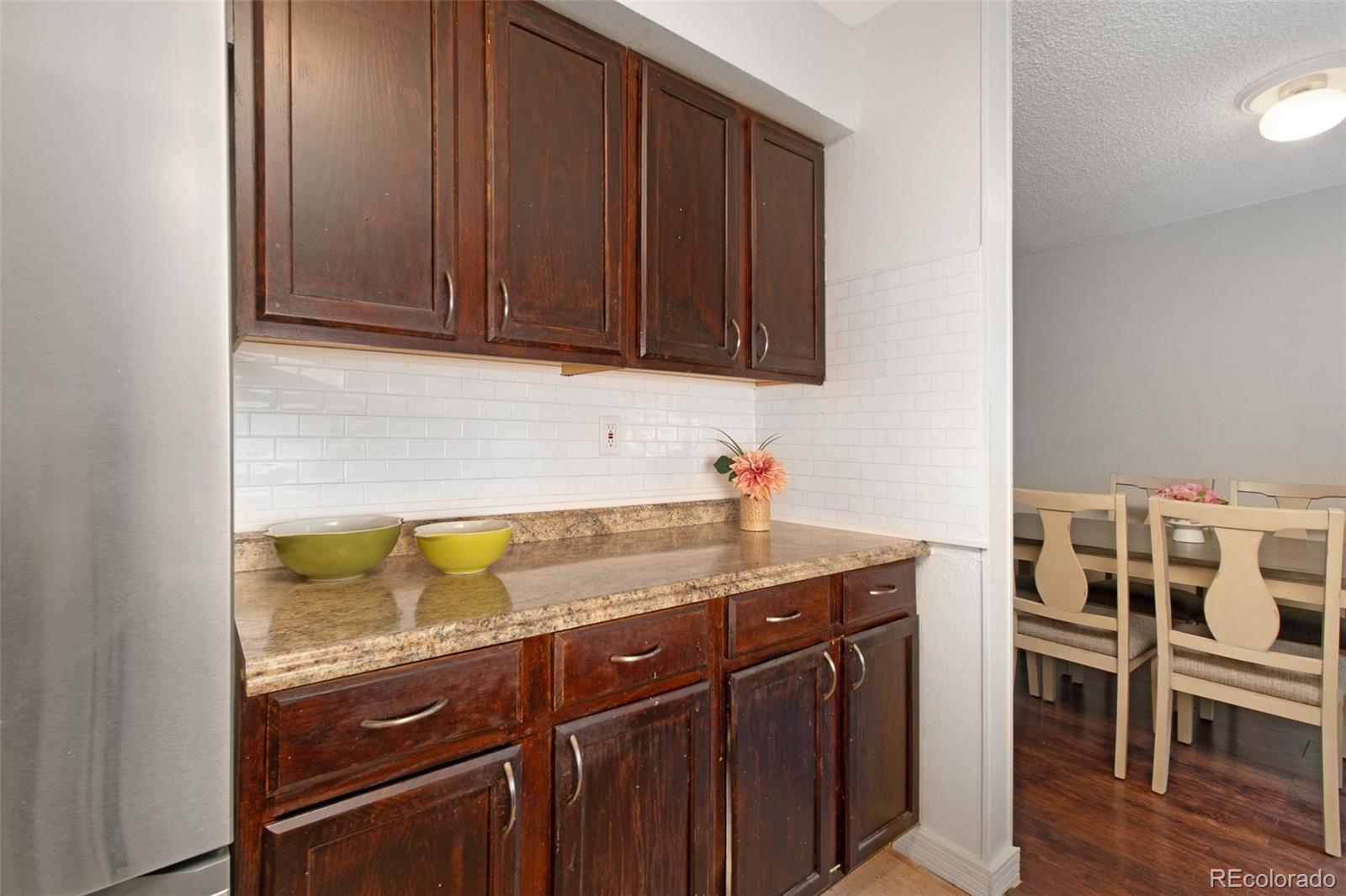 MLS Image #10 for 3341 s monaco parkway,denver, Colorado