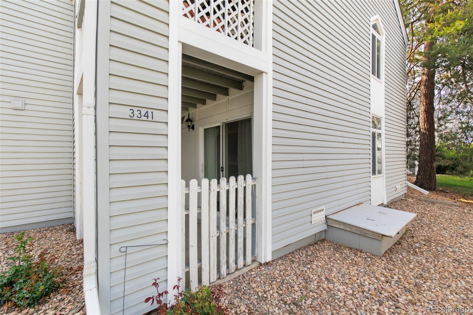 MLS Image #16 for 3341 s monaco parkway,denver, Colorado