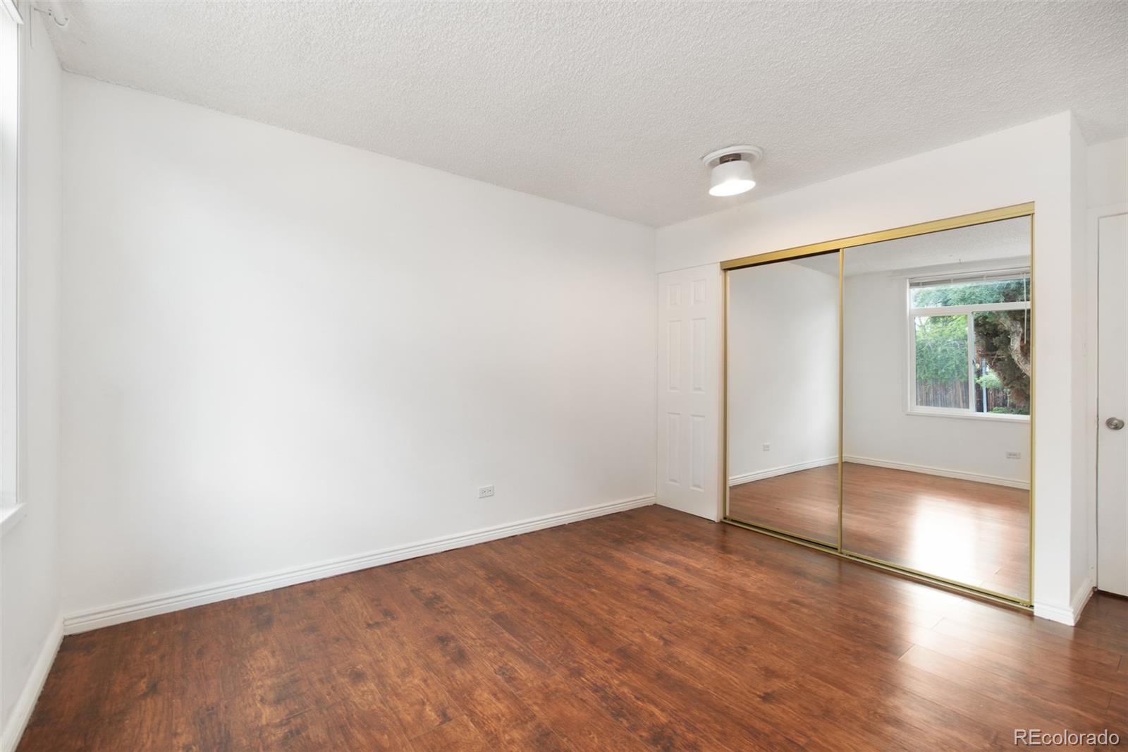 MLS Image #24 for 3341 s monaco parkway,denver, Colorado