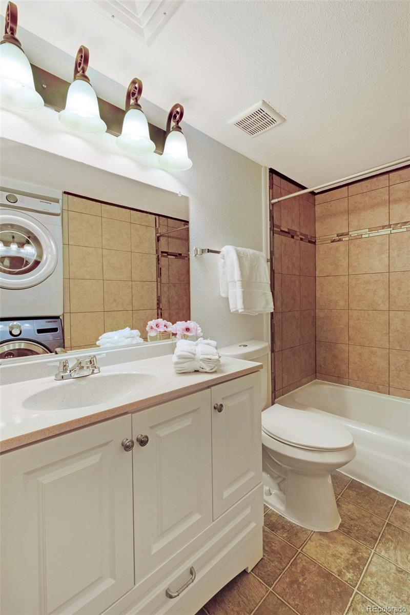 MLS Image #25 for 3341 s monaco parkway,denver, Colorado
