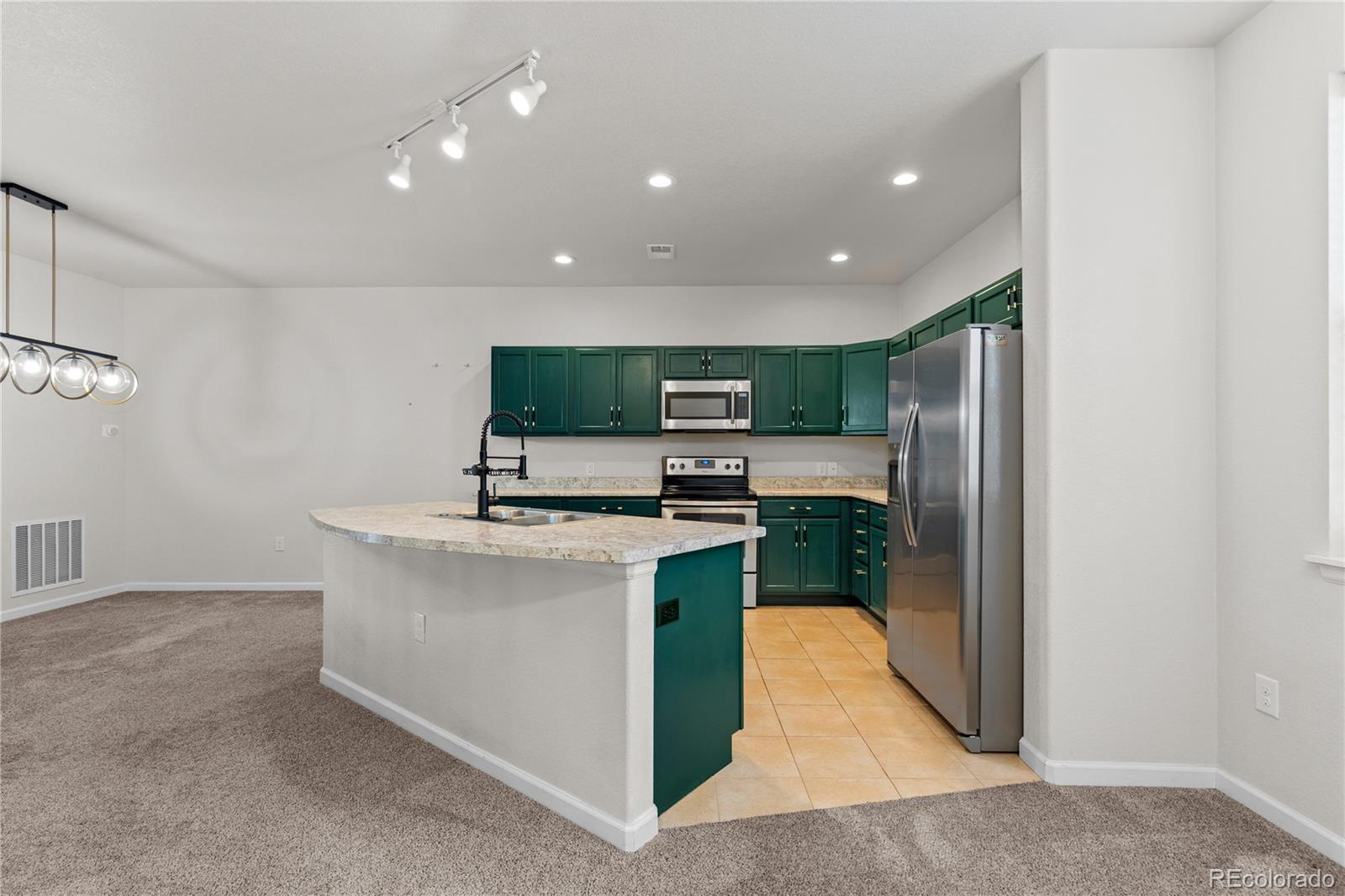 MLS Image #16 for 10578 e jewell avenue ,aurora, Colorado