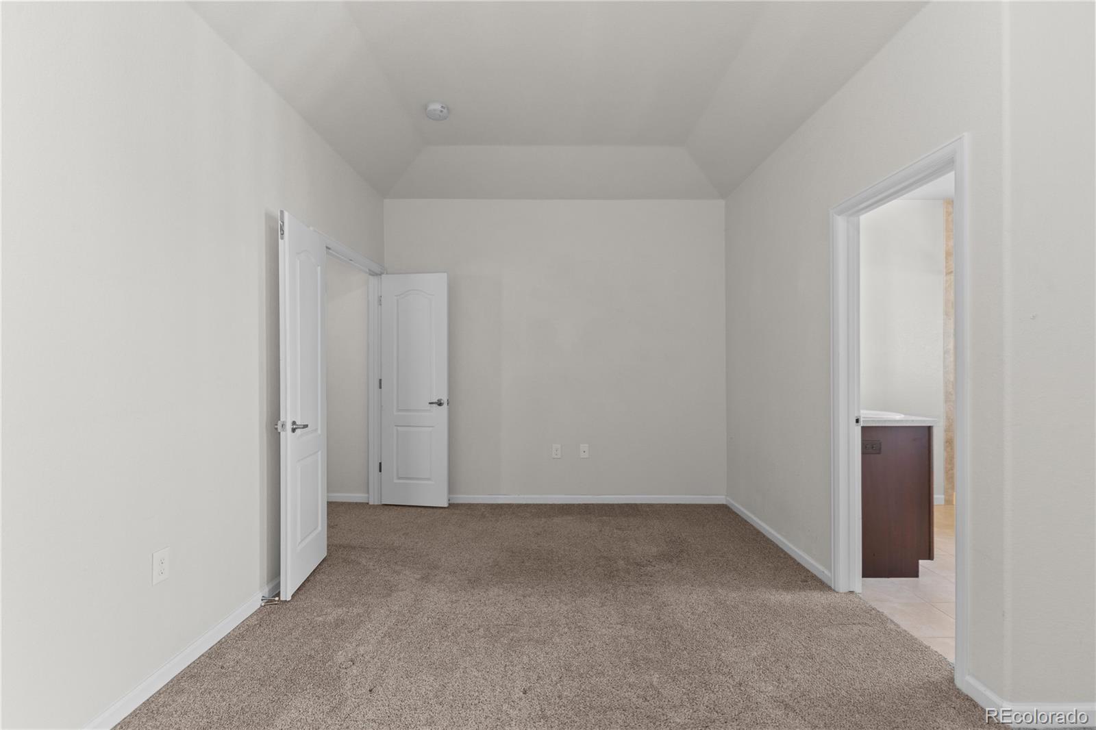 MLS Image #24 for 10578 e jewell avenue ,aurora, Colorado