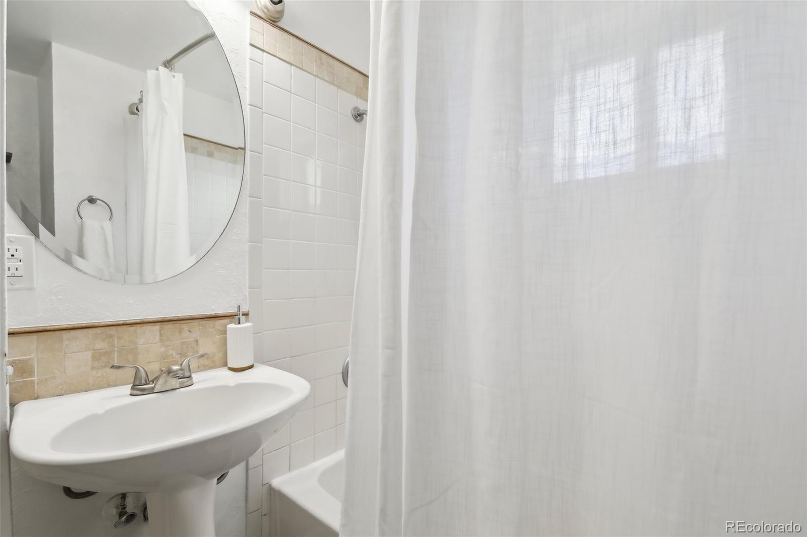 MLS Image #14 for 6691  hooker street,denver, Colorado