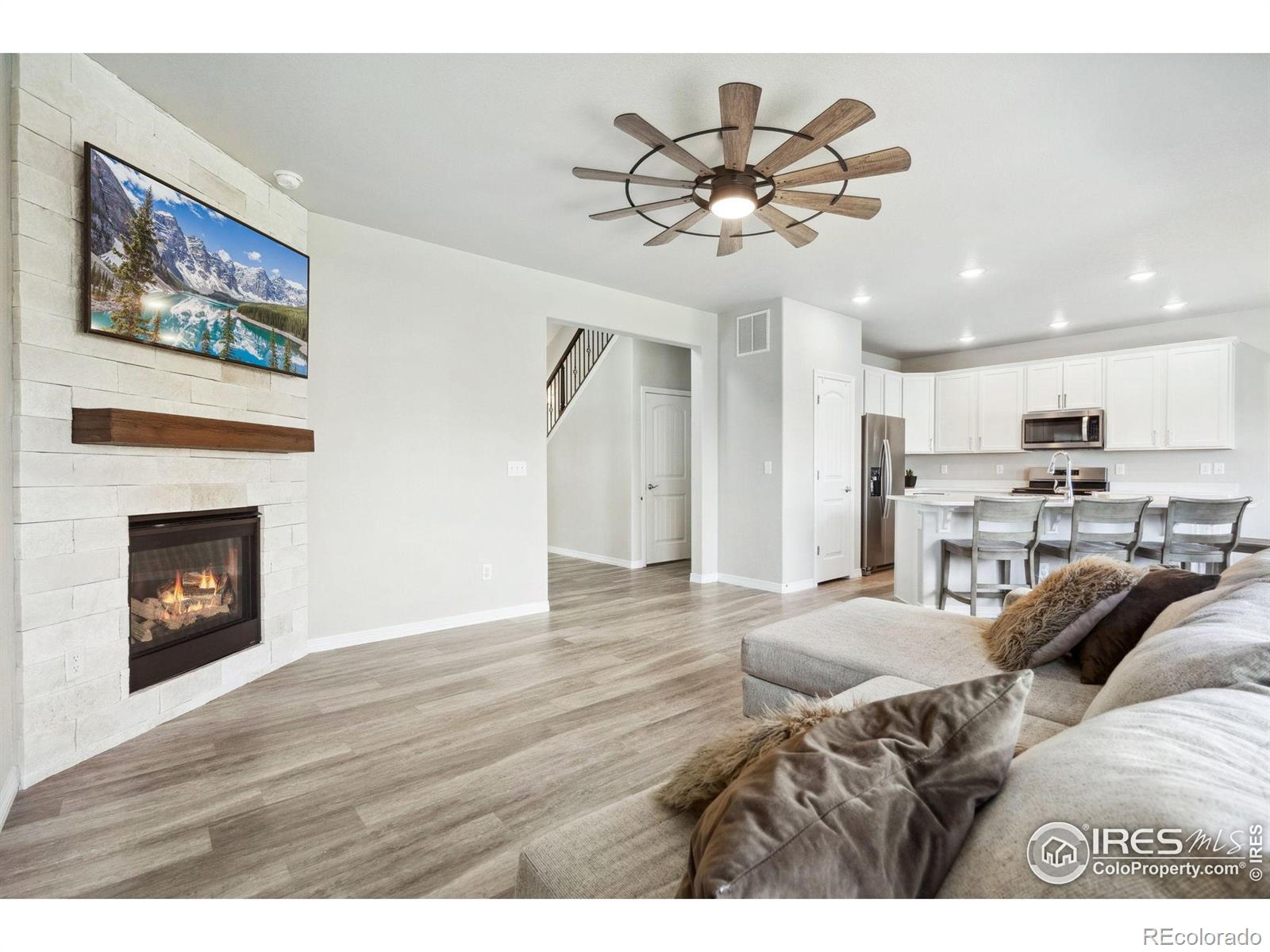 MLS Image #6 for 5433  segundo drive,loveland, Colorado