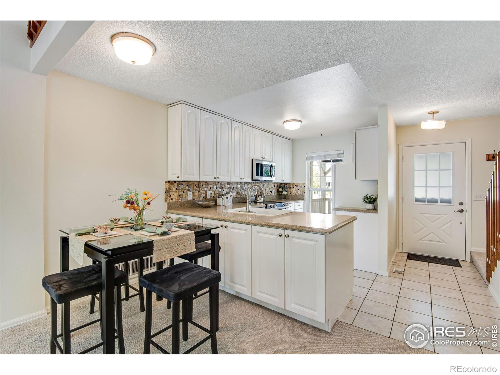 MLS Image #5 for 911  homer circle,lafayette, Colorado
