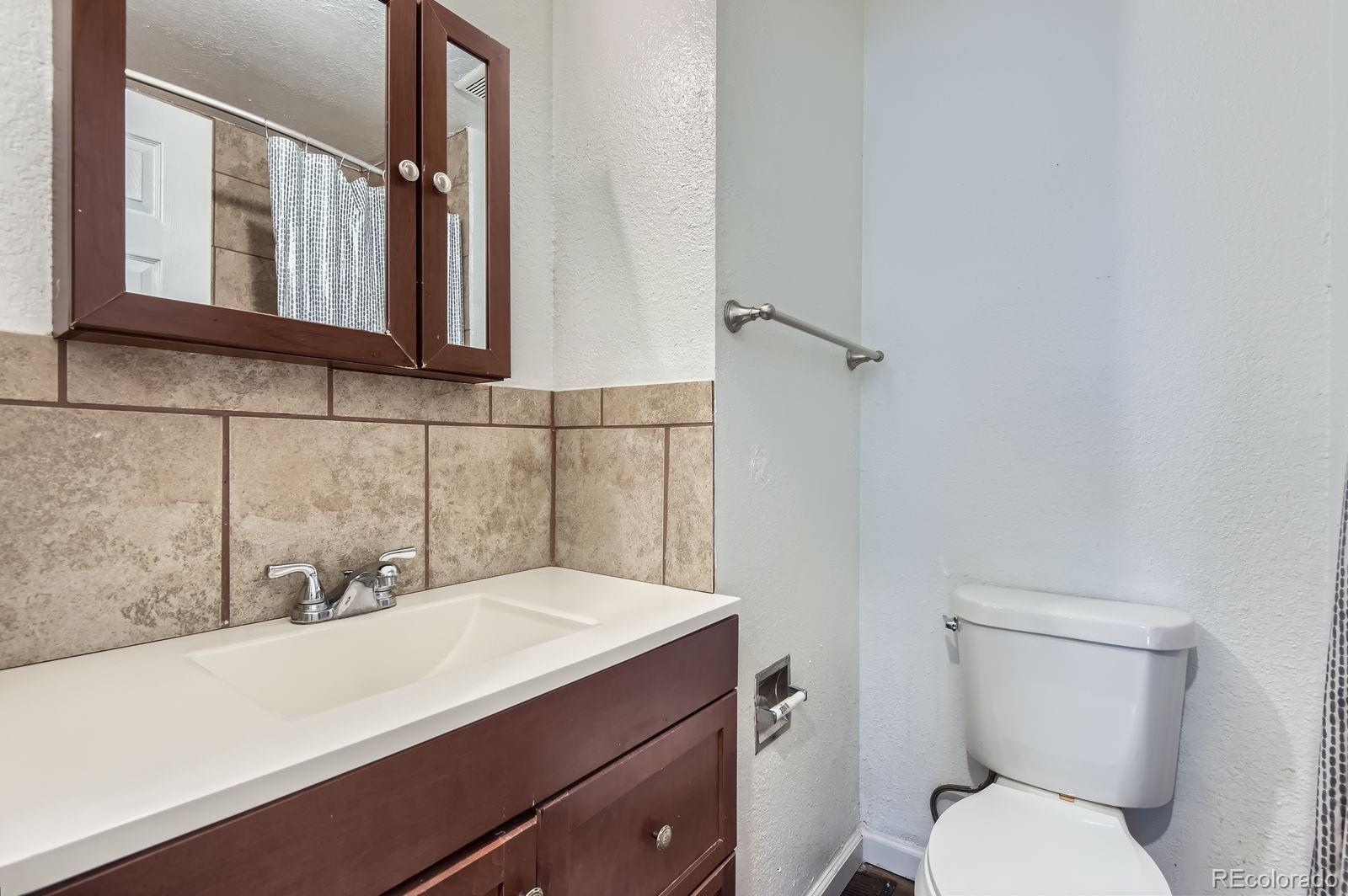 MLS Image #6 for 2060 w iliff avenue,englewood, Colorado