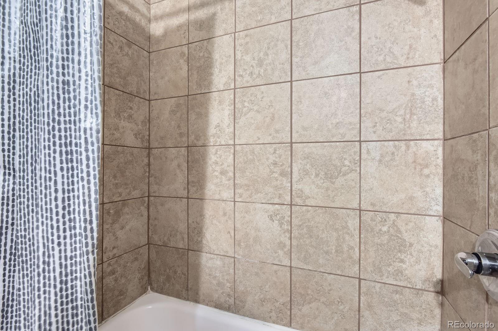 MLS Image #7 for 2060 w iliff avenue,englewood, Colorado
