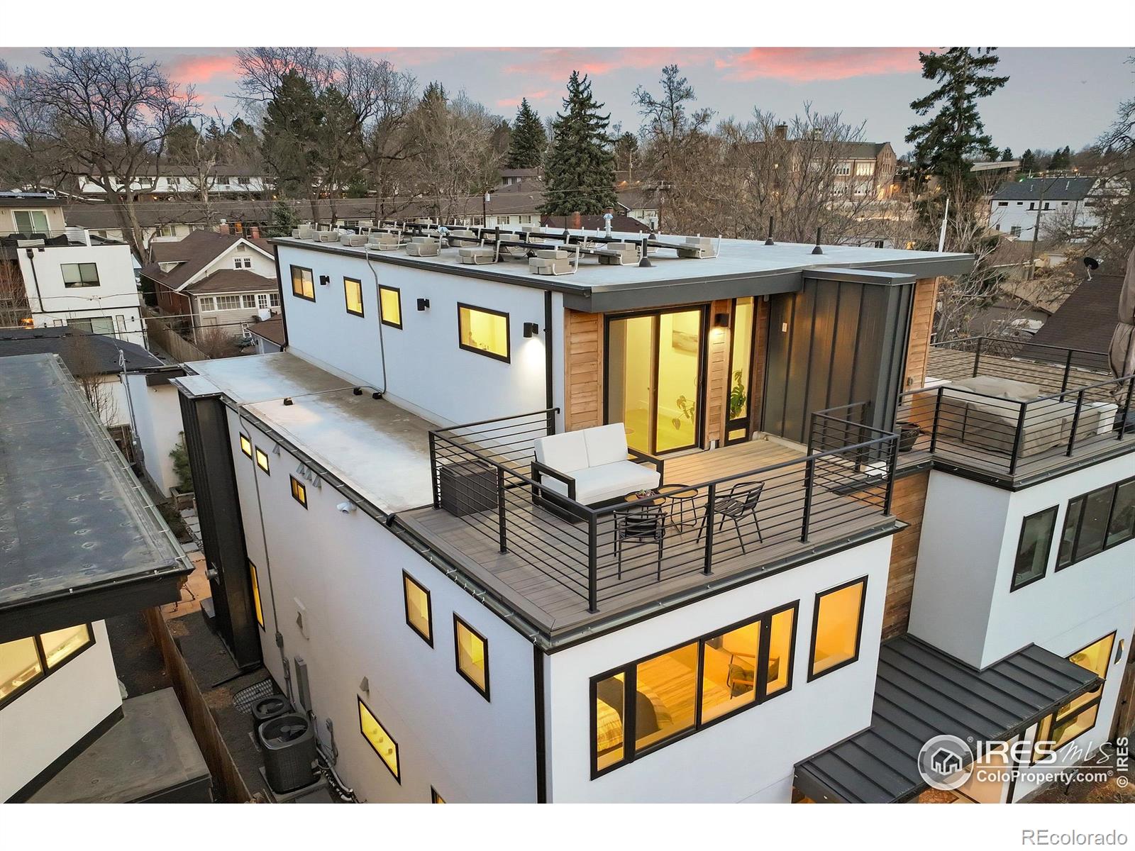MLS Image #29 for 2248 s lincoln street,denver, Colorado