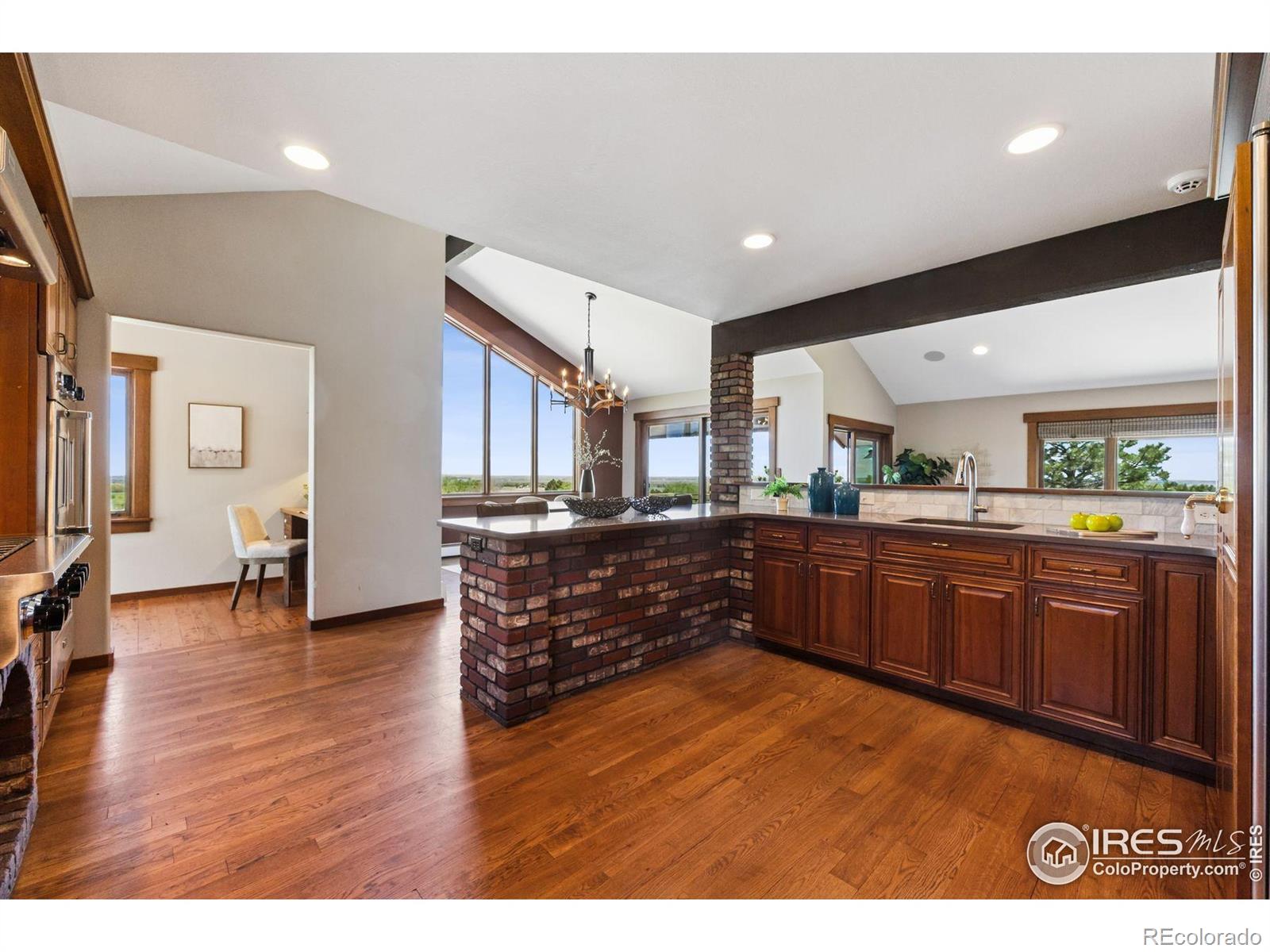 MLS Image #14 for 3021 n lakeridge trail,boulder, Colorado