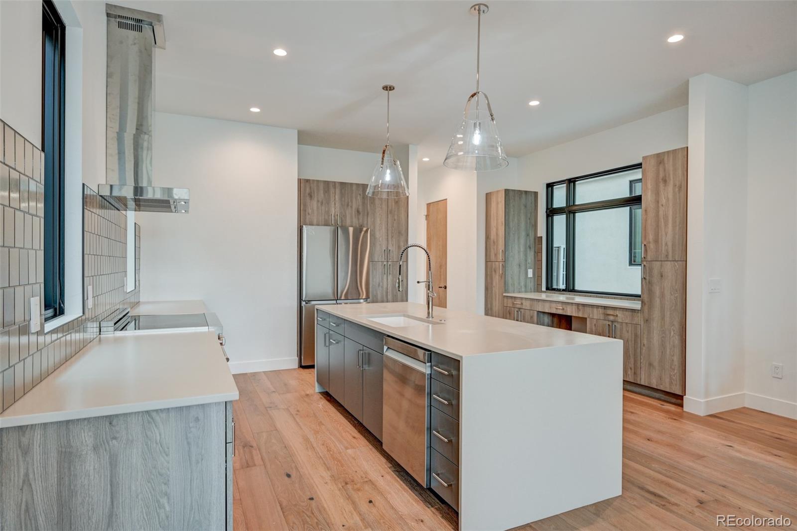 MLS Image #6 for 420 e arkansas street,buena vista, Colorado