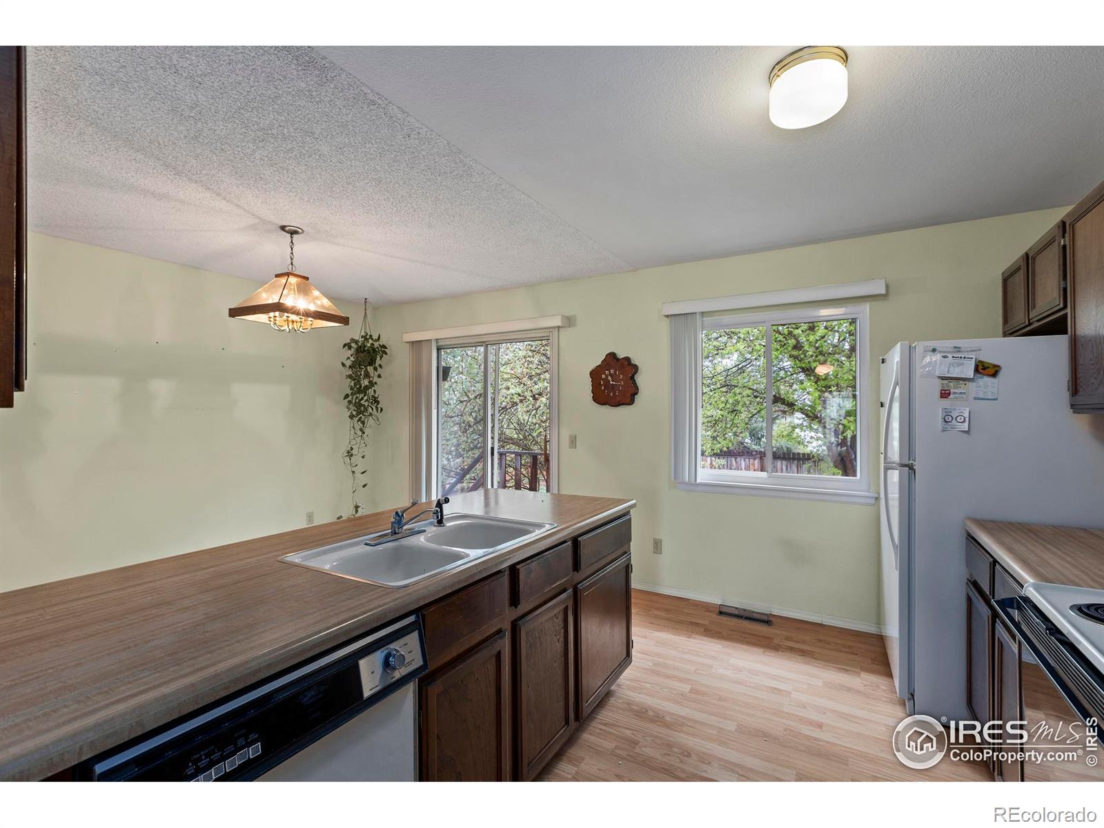 MLS Image #10 for 418  guillemont street,fort collins, Colorado