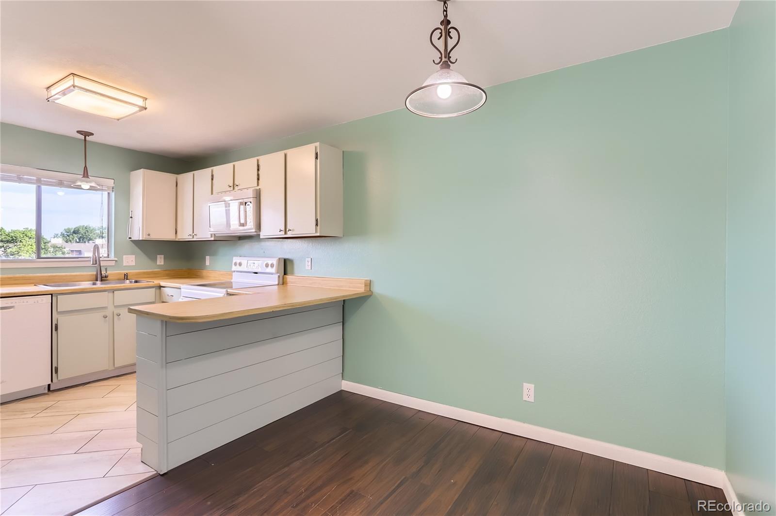 MLS Image #10 for 8635  clay street,westminster, Colorado