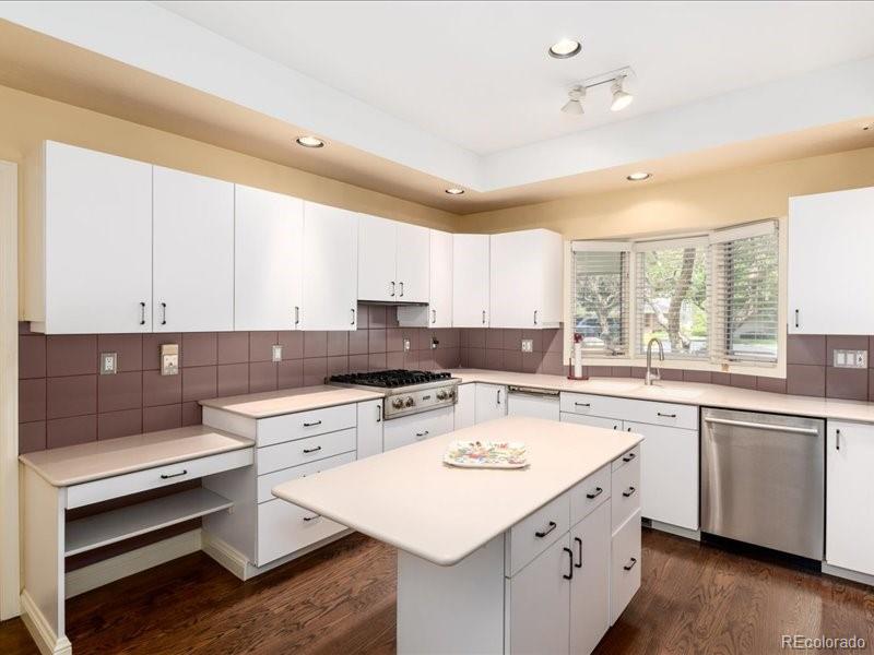 MLS Image #17 for 2552 e alameda avenue,denver, Colorado
