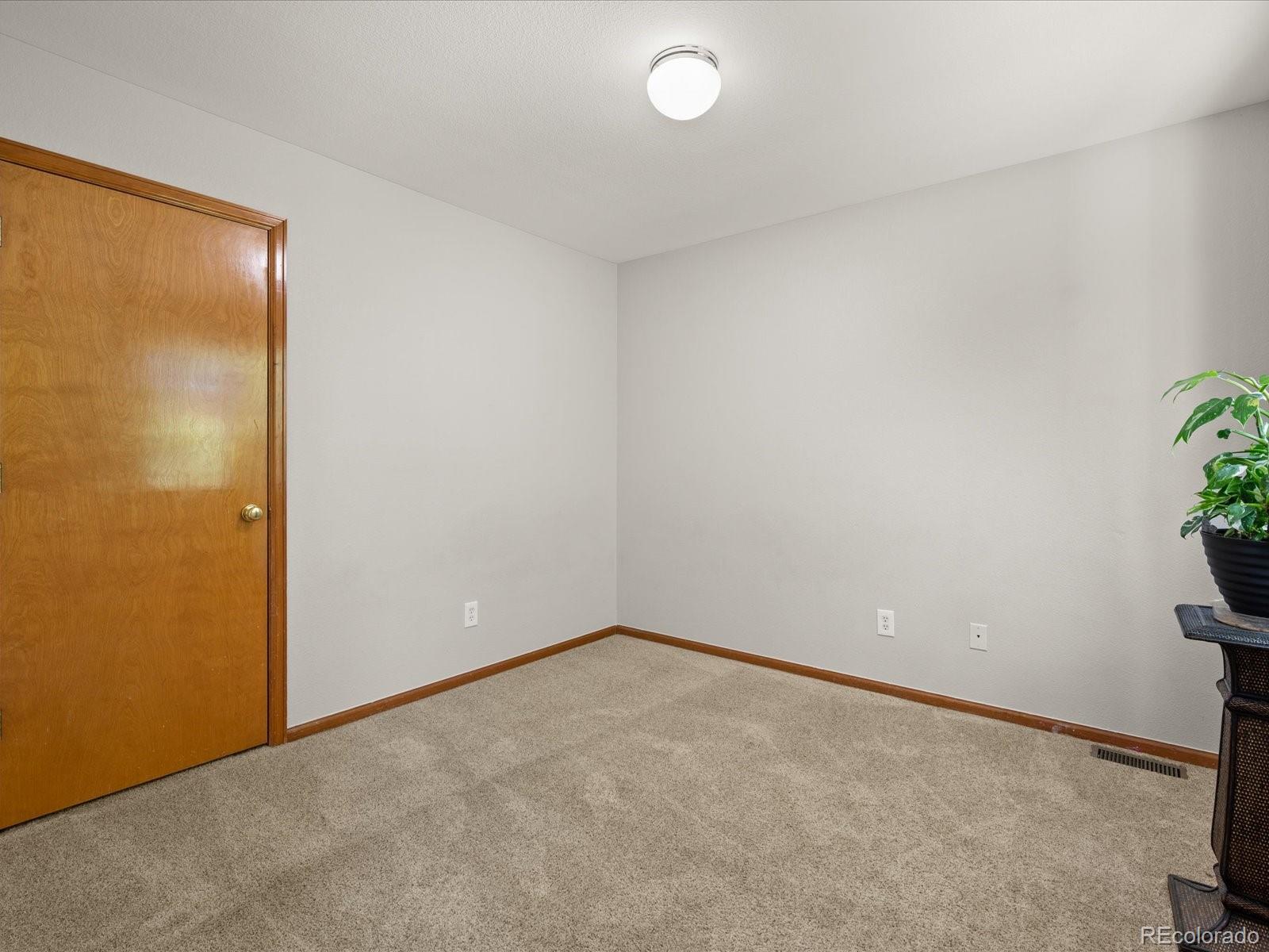 MLS Image #16 for 4111 w kenyon avenue,denver, Colorado