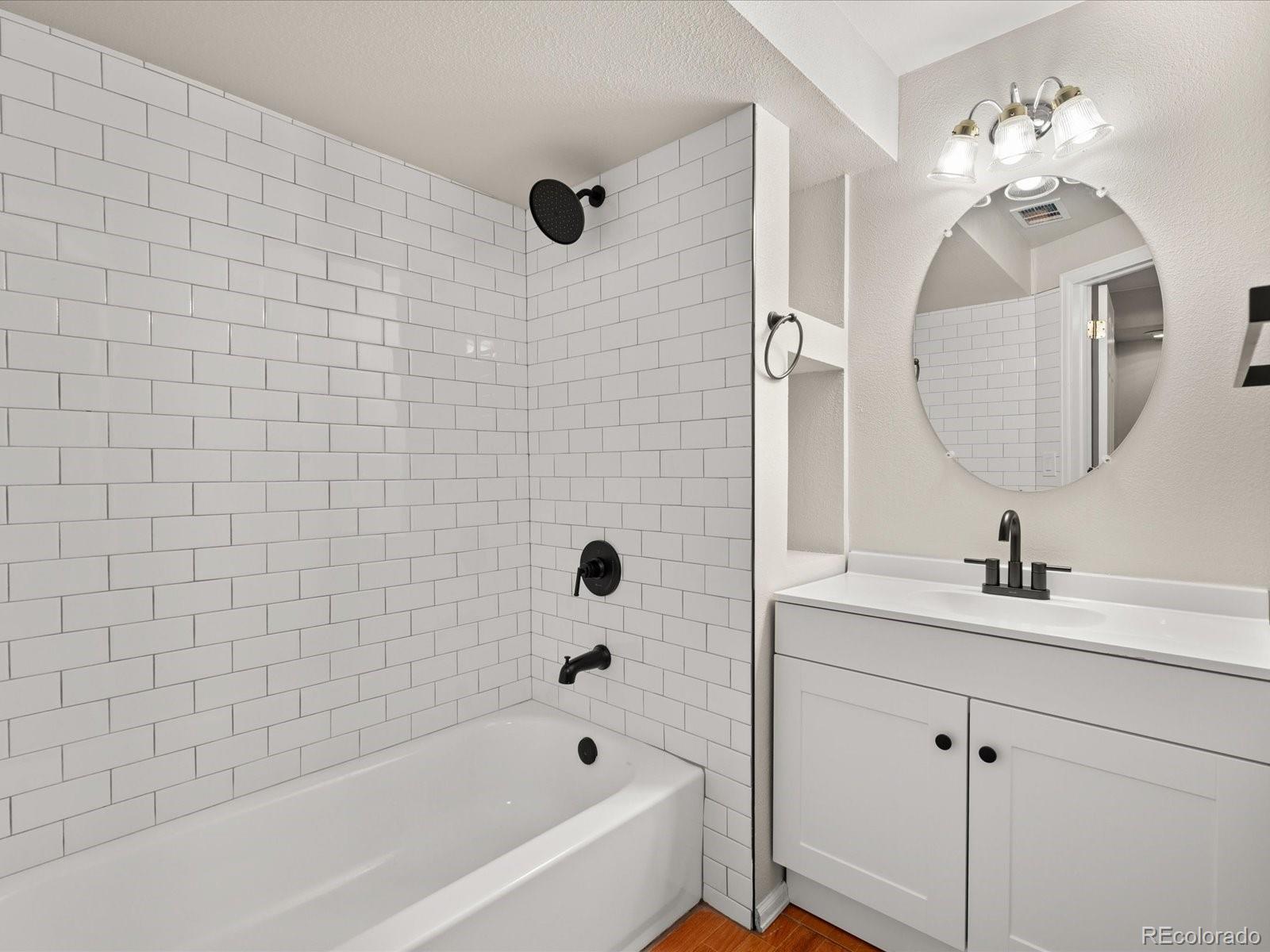 MLS Image #27 for 4111 w kenyon avenue,denver, Colorado