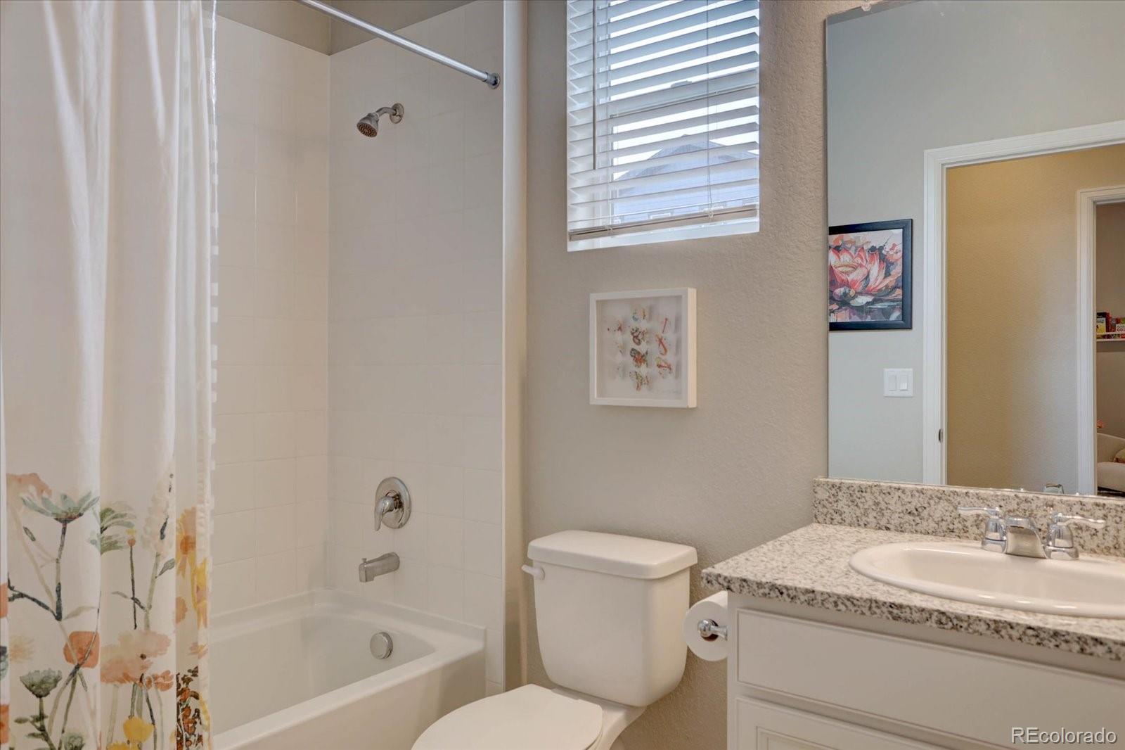MLS Image #14 for 6612 n ceylon street,denver, Colorado