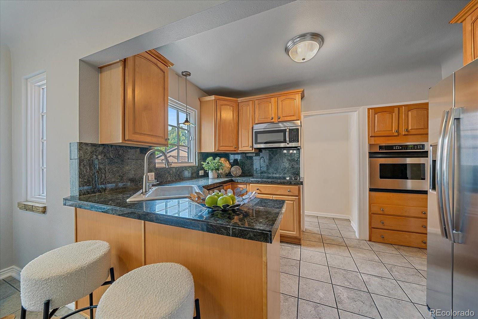 MLS Image #13 for 2065  leyden street,denver, Colorado