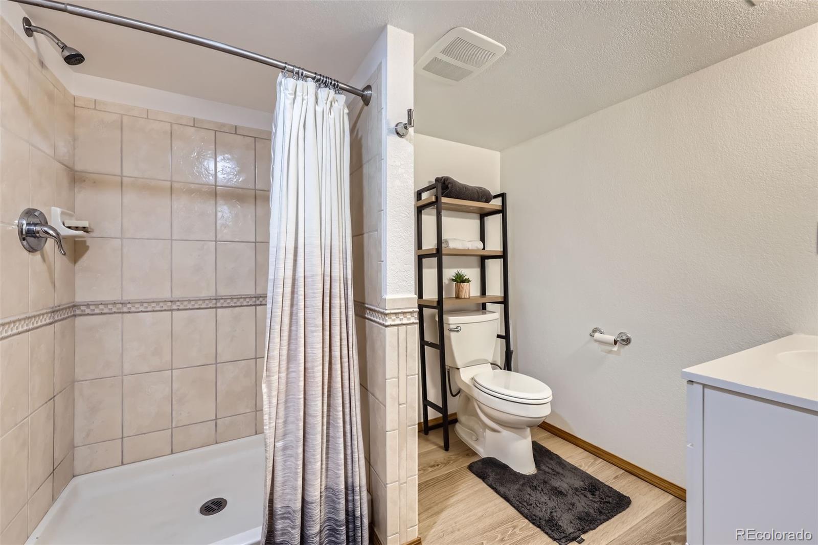 MLS Image #20 for 4205 e 106th place,thornton, Colorado