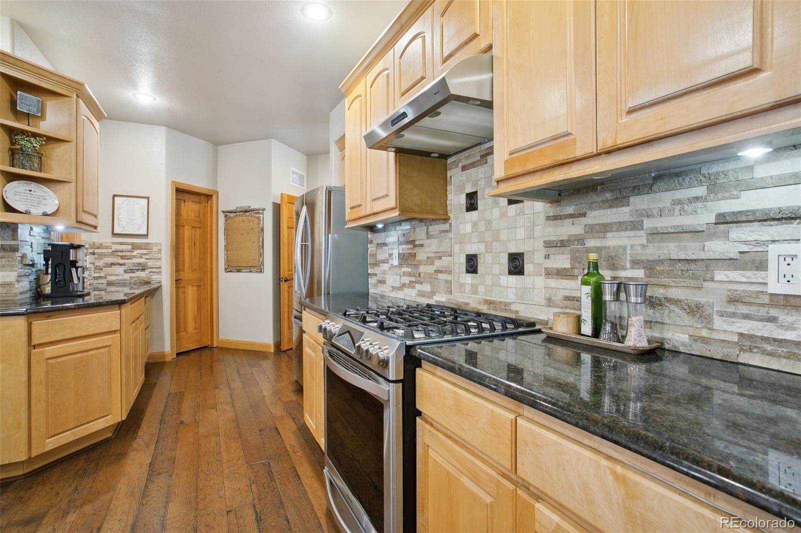 MLS Image #10 for 20190  deer shadow way,monument, Colorado