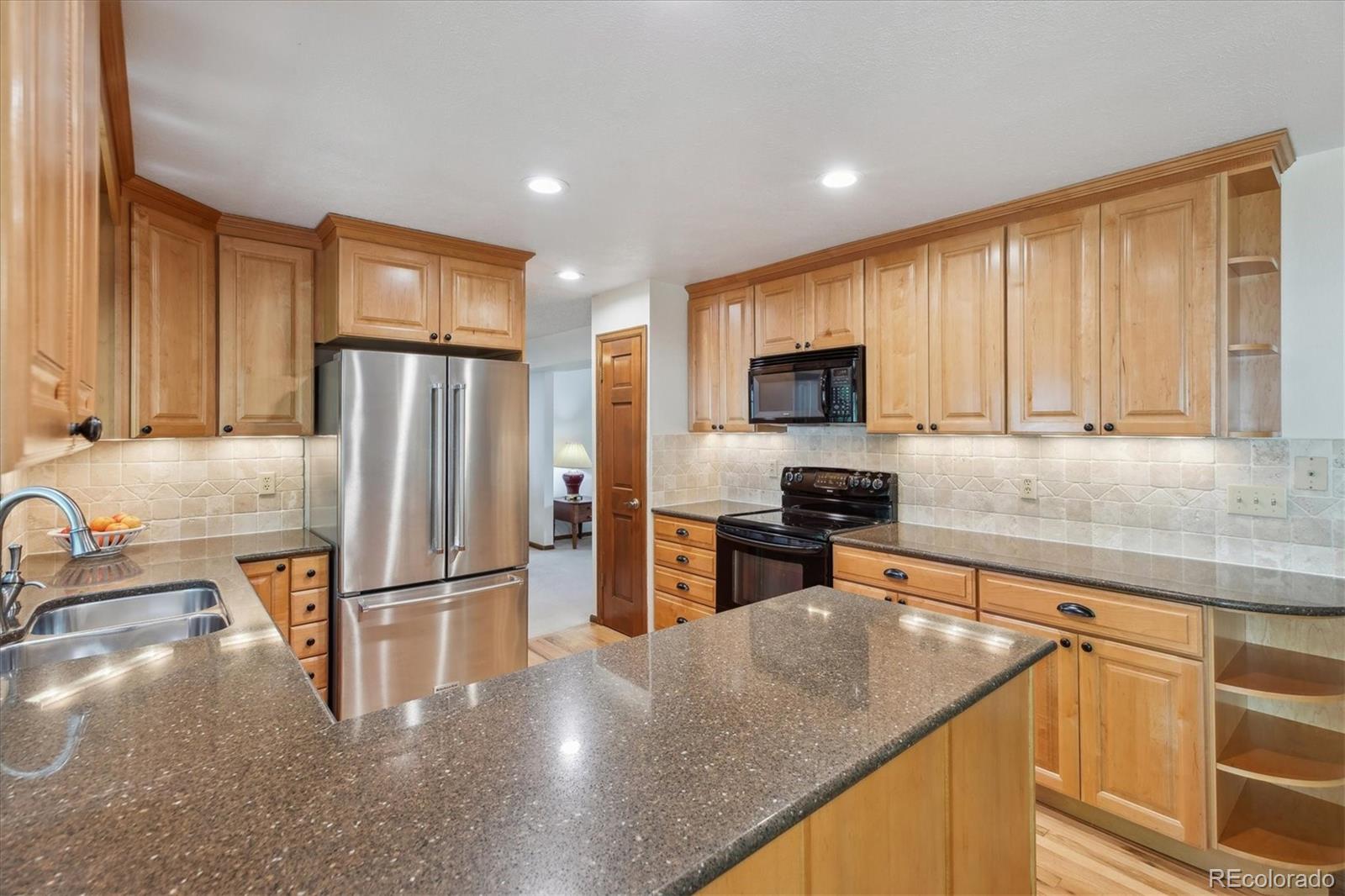 MLS Image #7 for 7312 s moore court,littleton, Colorado