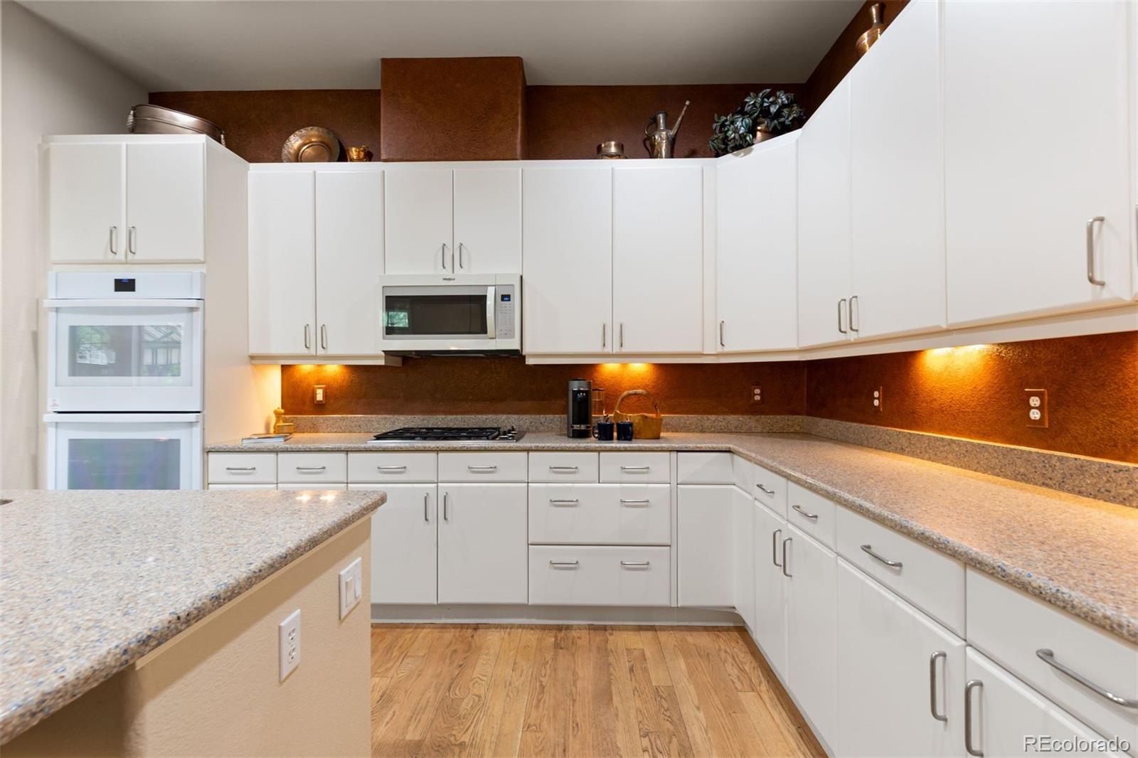 MLS Image #17 for 652  ulster way,denver, Colorado