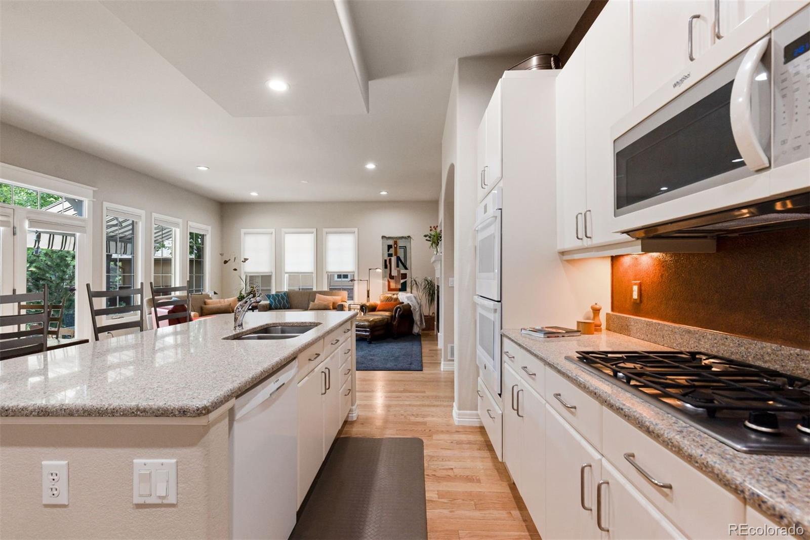 MLS Image #18 for 652  ulster way,denver, Colorado
