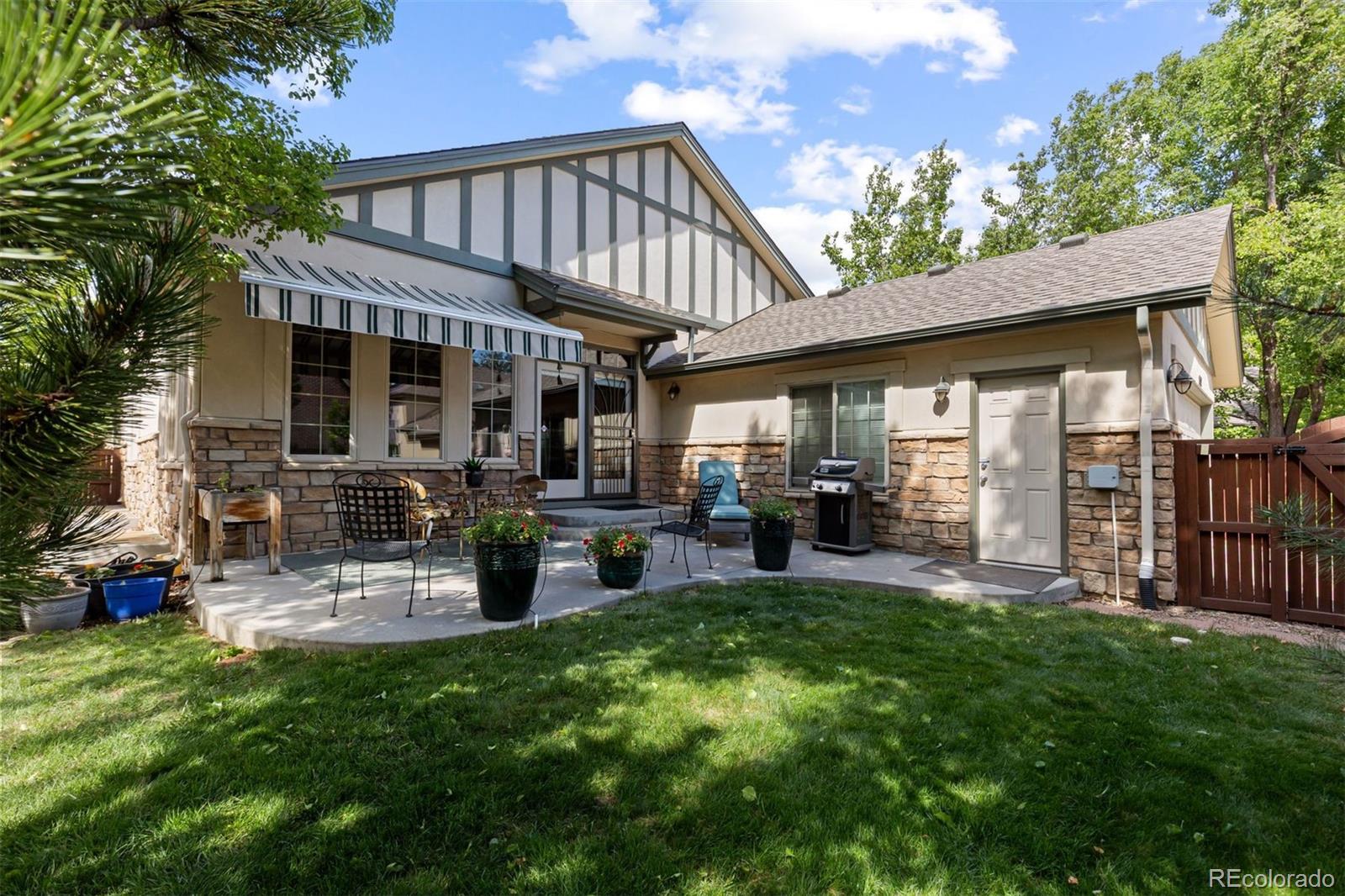 MLS Image #2 for 652  ulster way,denver, Colorado