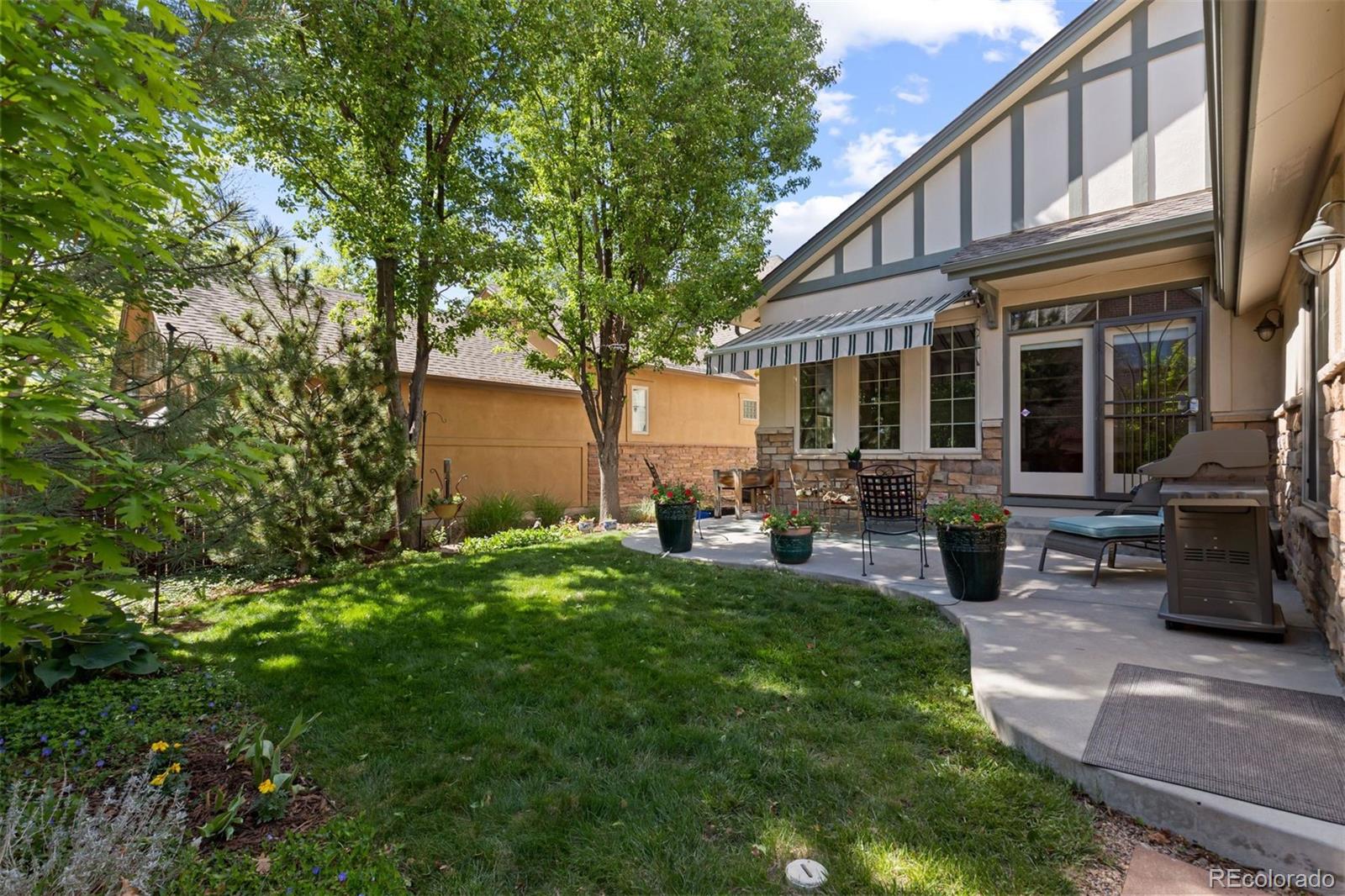 MLS Image #3 for 652  ulster way,denver, Colorado