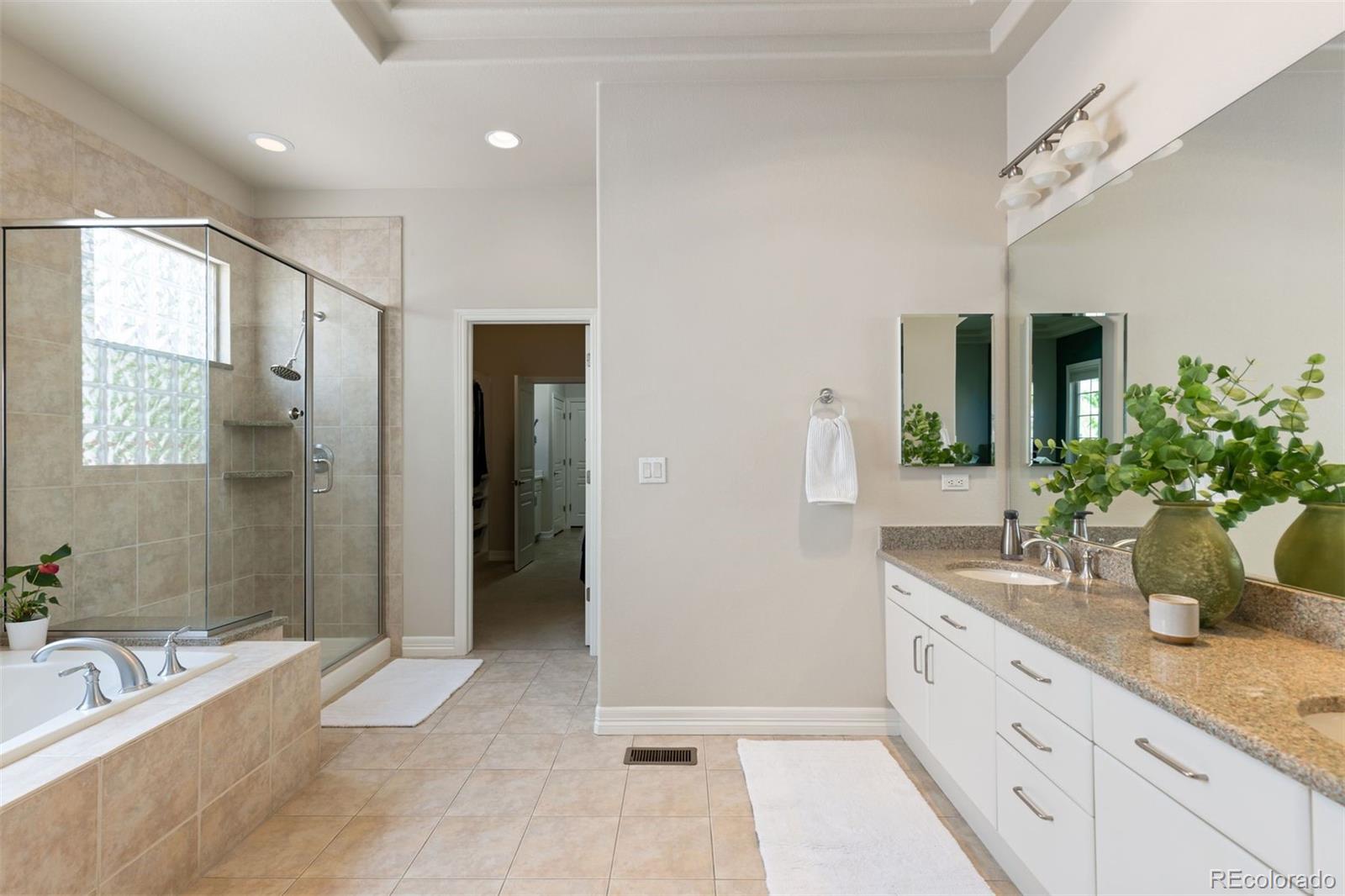 MLS Image #31 for 652  ulster way,denver, Colorado