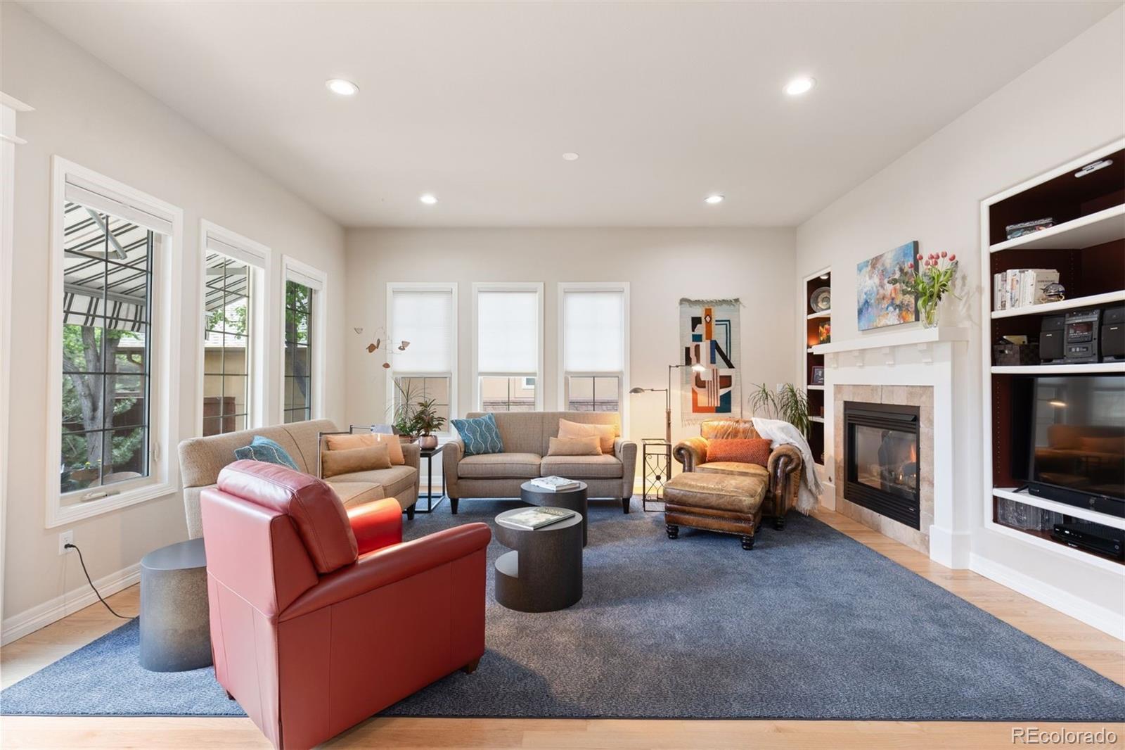 MLS Image #6 for 652  ulster way,denver, Colorado