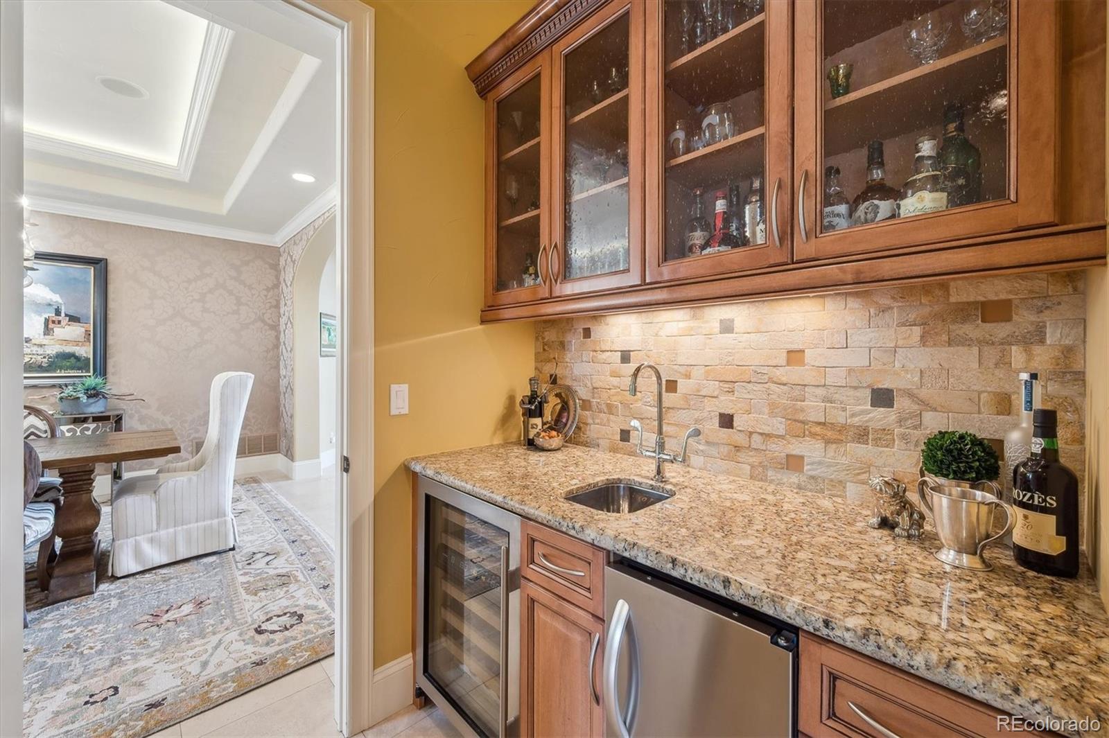 MLS Image #12 for 5335 e 2nd avenue,denver, Colorado