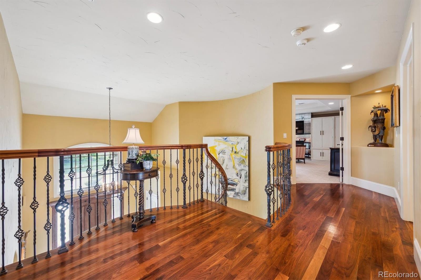 MLS Image #22 for 5335 e 2nd avenue,denver, Colorado