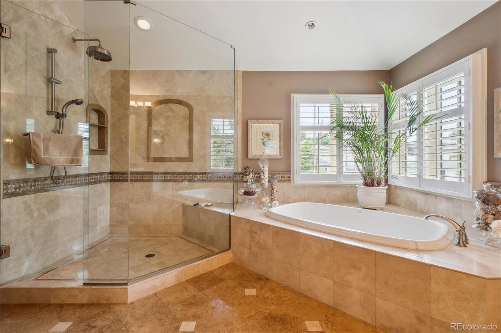 MLS Image #27 for 5335 e 2nd avenue,denver, Colorado