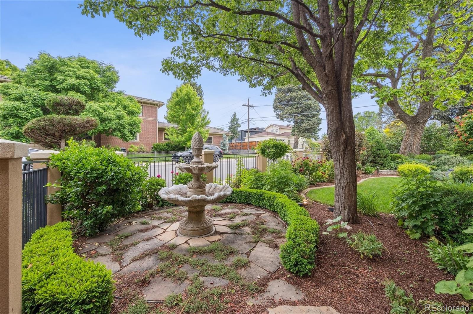 MLS Image #47 for 5335 e 2nd avenue,denver, Colorado