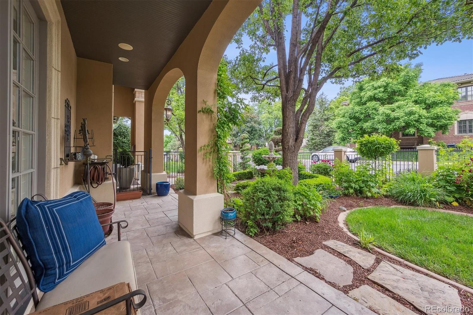 MLS Image #49 for 5335 e 2nd avenue,denver, Colorado